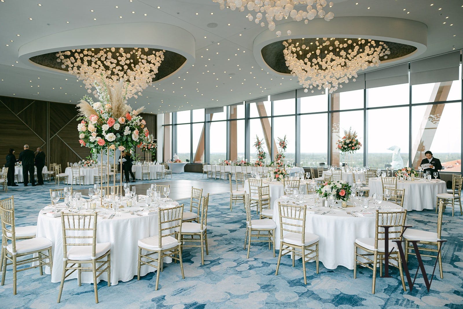Delight in This Charming Wedding at Walt Disney World Swan & Dolphin and Swan Reserve