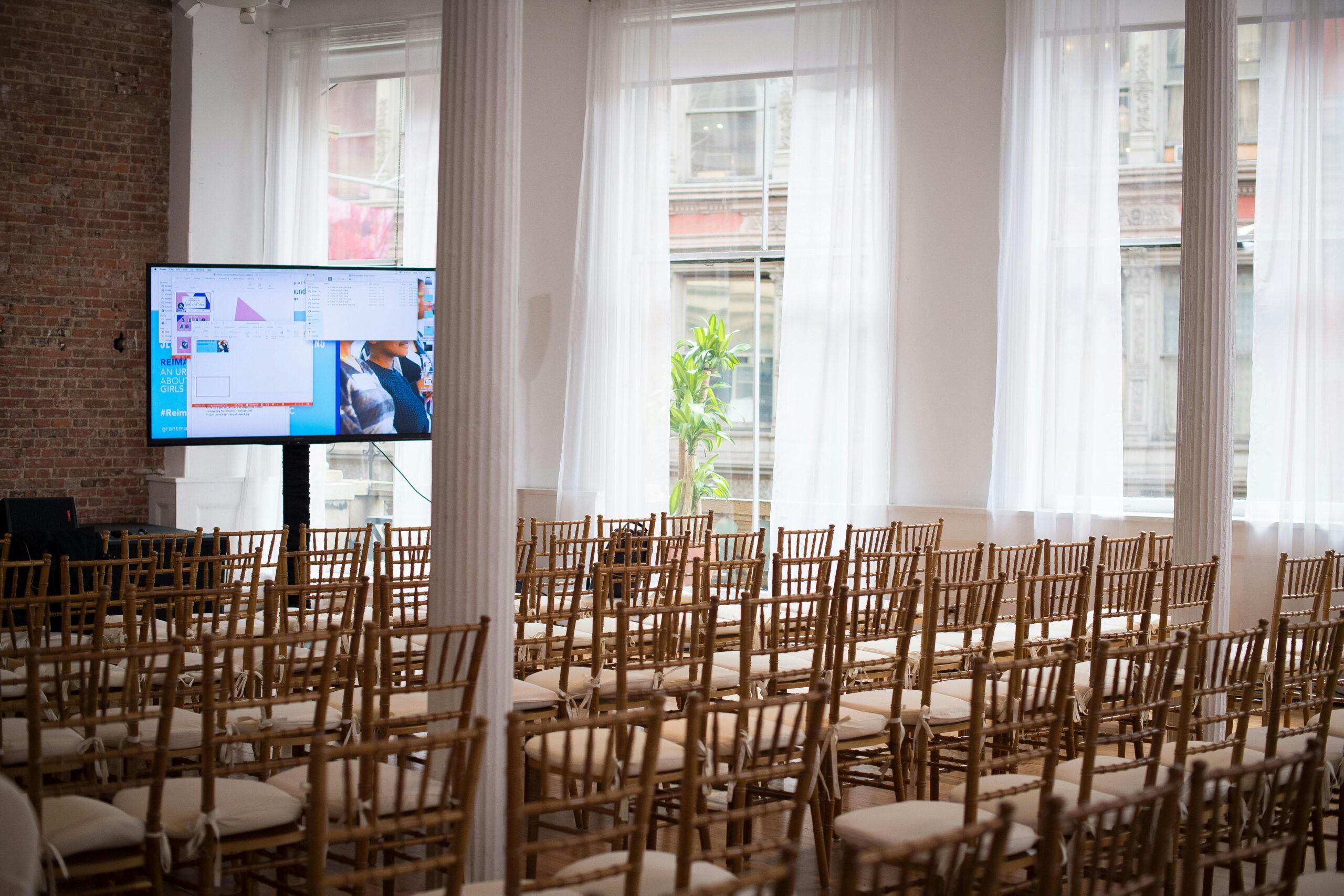 Corporate Brunch Conference at Tarallucci e Vino Events in New York