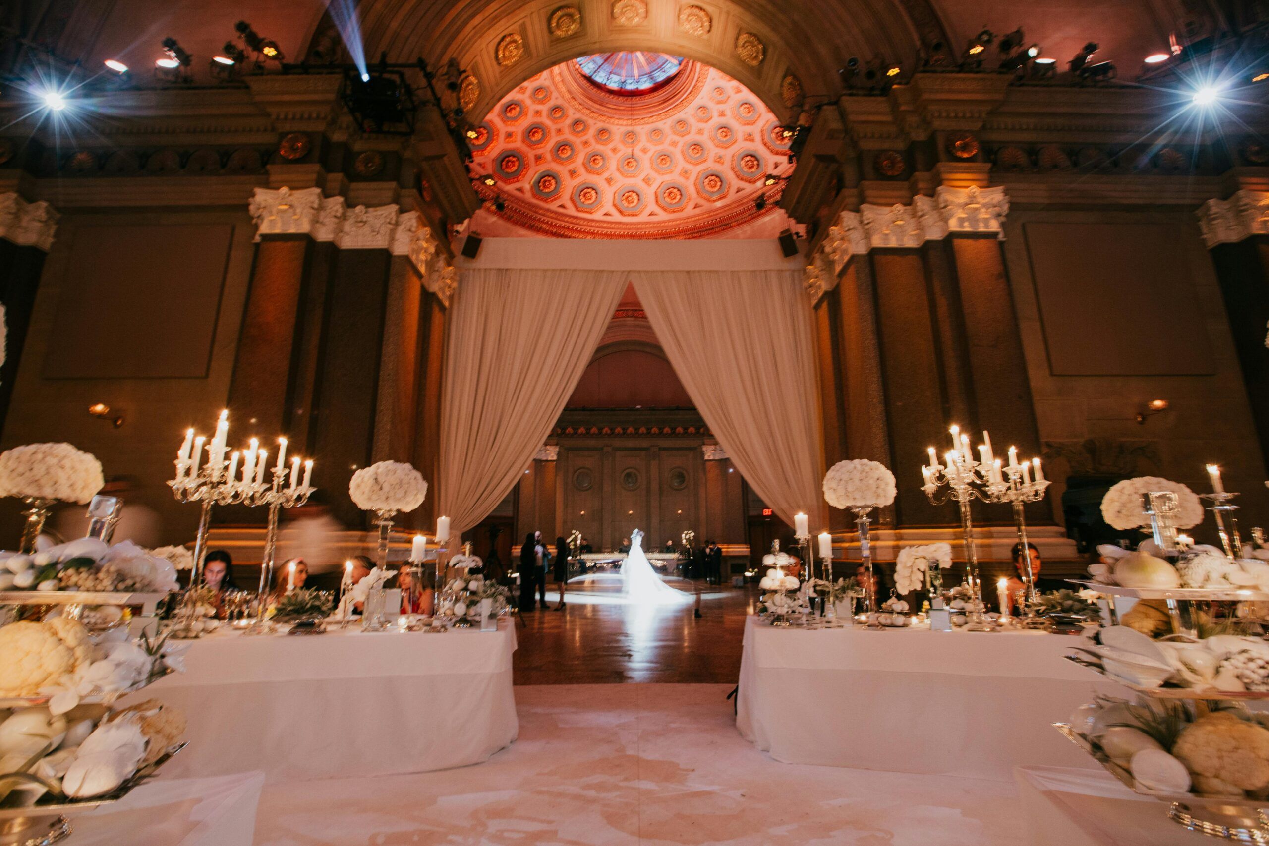 Experiential Dinner Party for Vera Wang Spring/Summer 2020 Bridal Collection