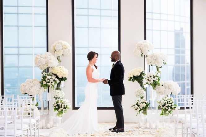 All white wedding in the Bush Ballroom at The Houston Club