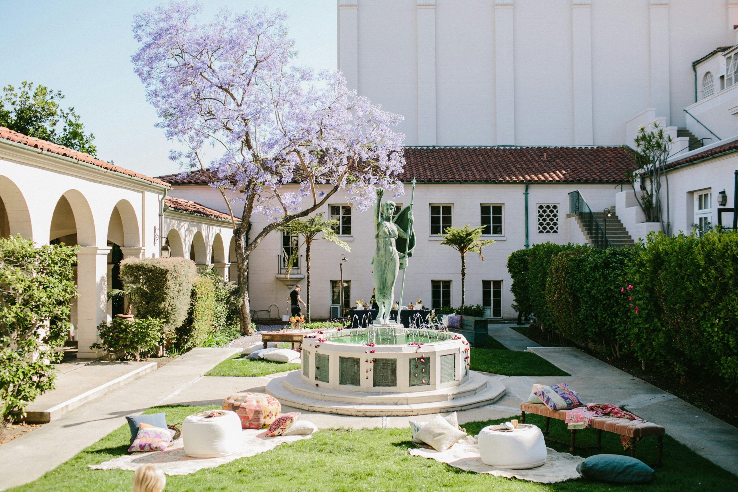 Outdoor picnic in the Dining Room & Garden at The Ebell of Los Angeles