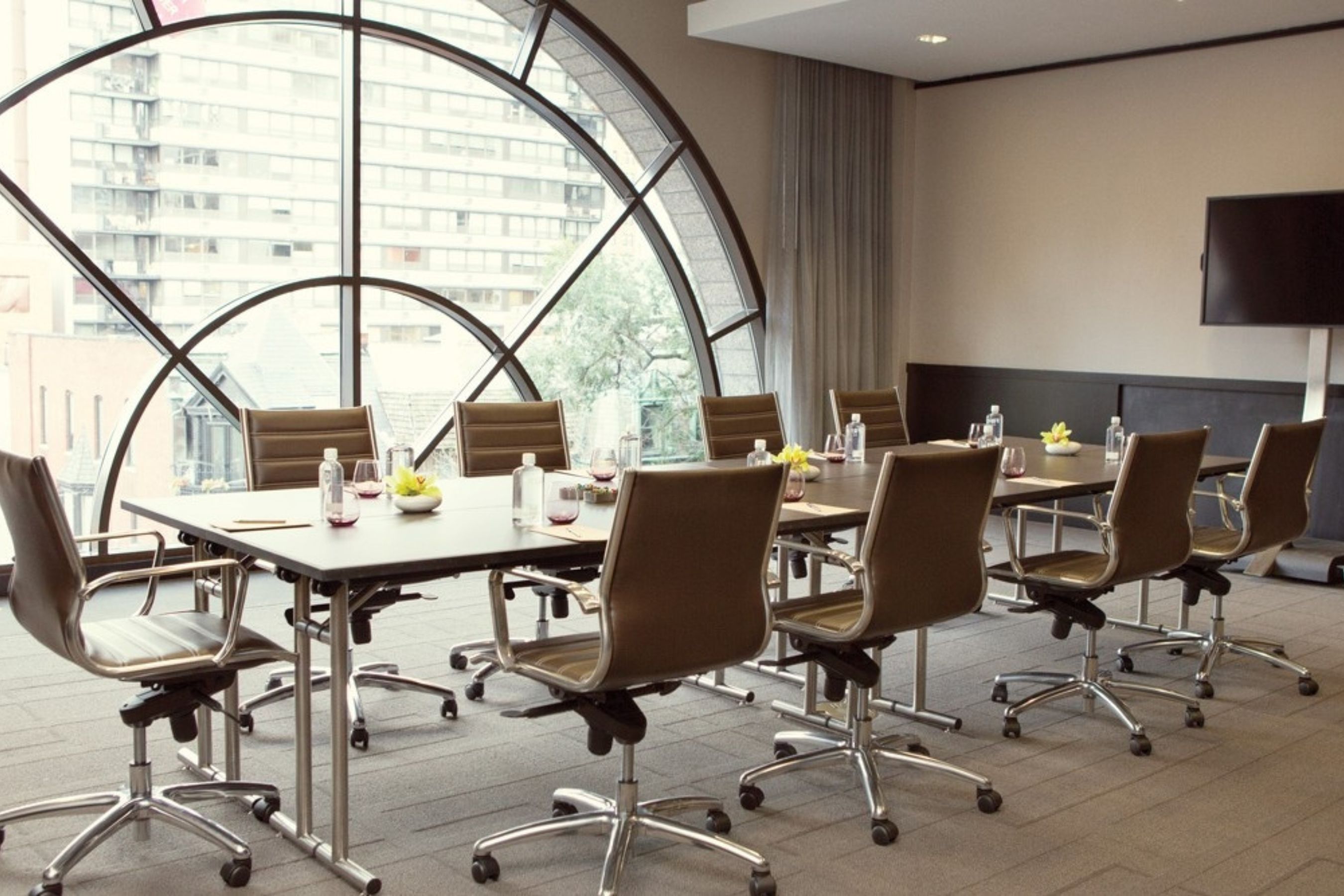 Business meeting Froines Room at Thompson Chicago with spectacular views.