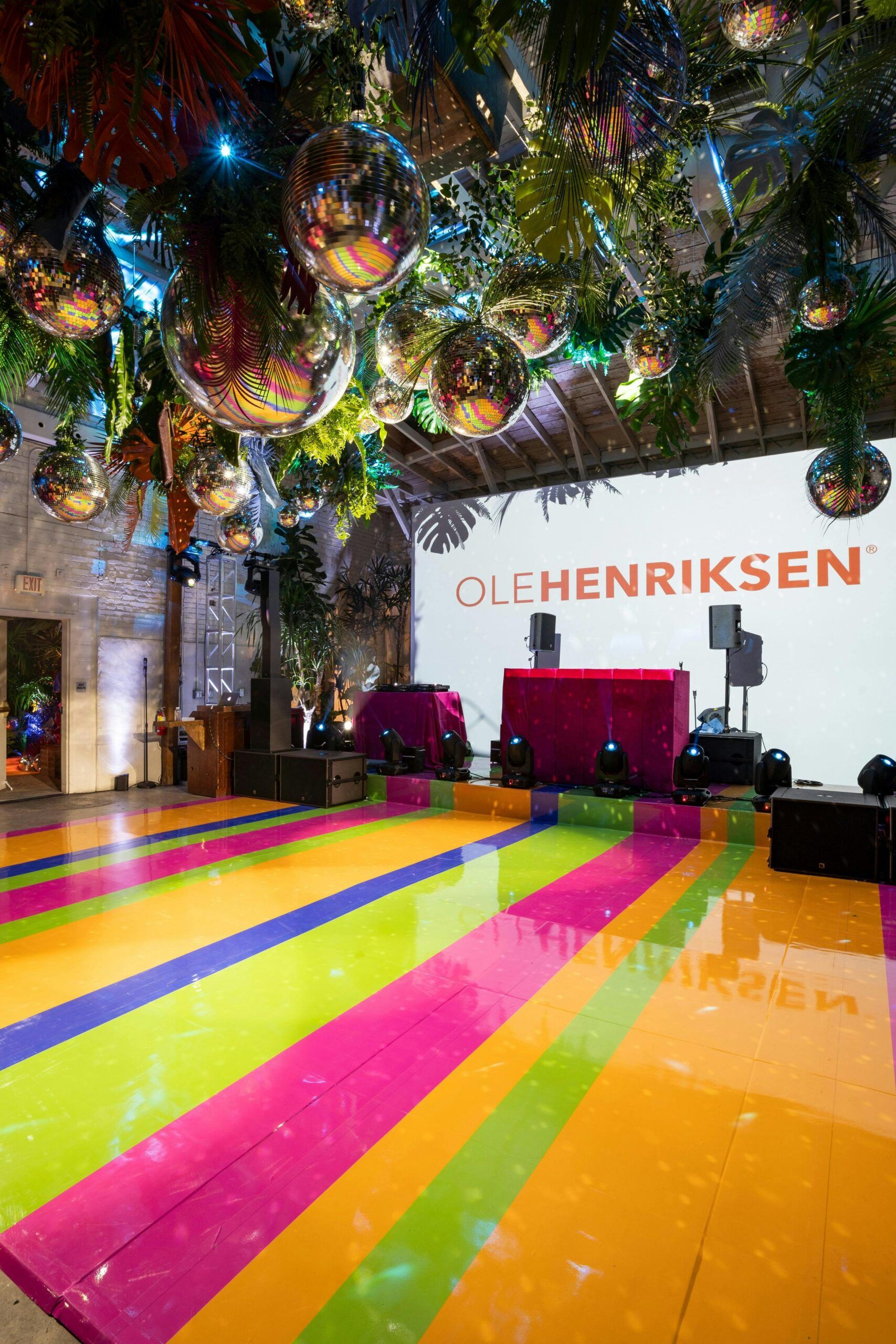 Ole Henriksen NYE Event