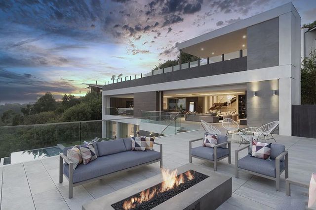 Featured photo from The Tilos Two