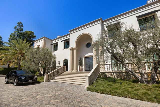 Featured photo from The Mapleton Two