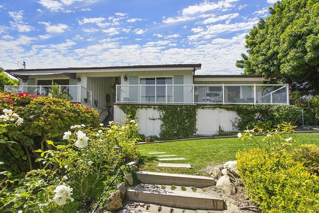 Featured photo from The Zumirez Five