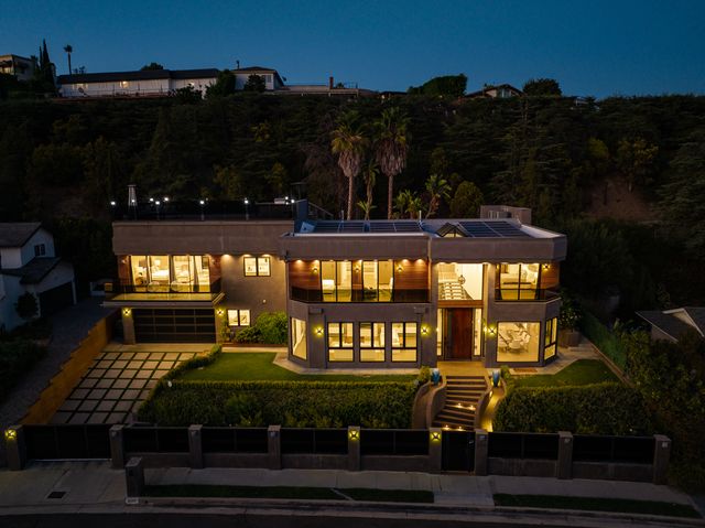 Featured photo from The Oceanus One