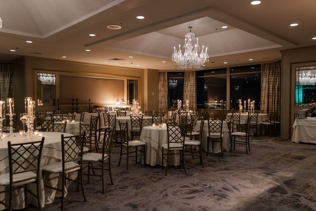 Featured photo from La Chinoiserie