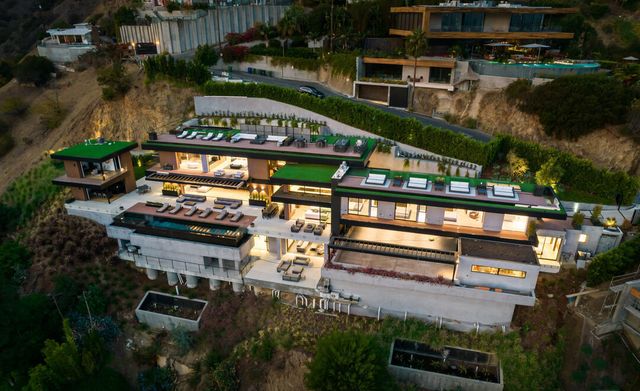 Featured photo from The Stanley Two