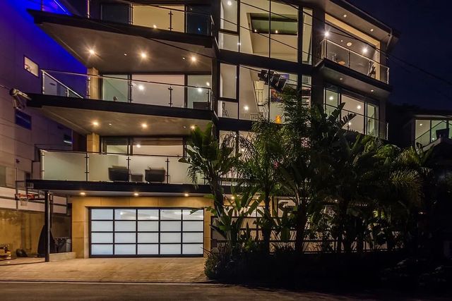 Featured photo from The Weidlake Two