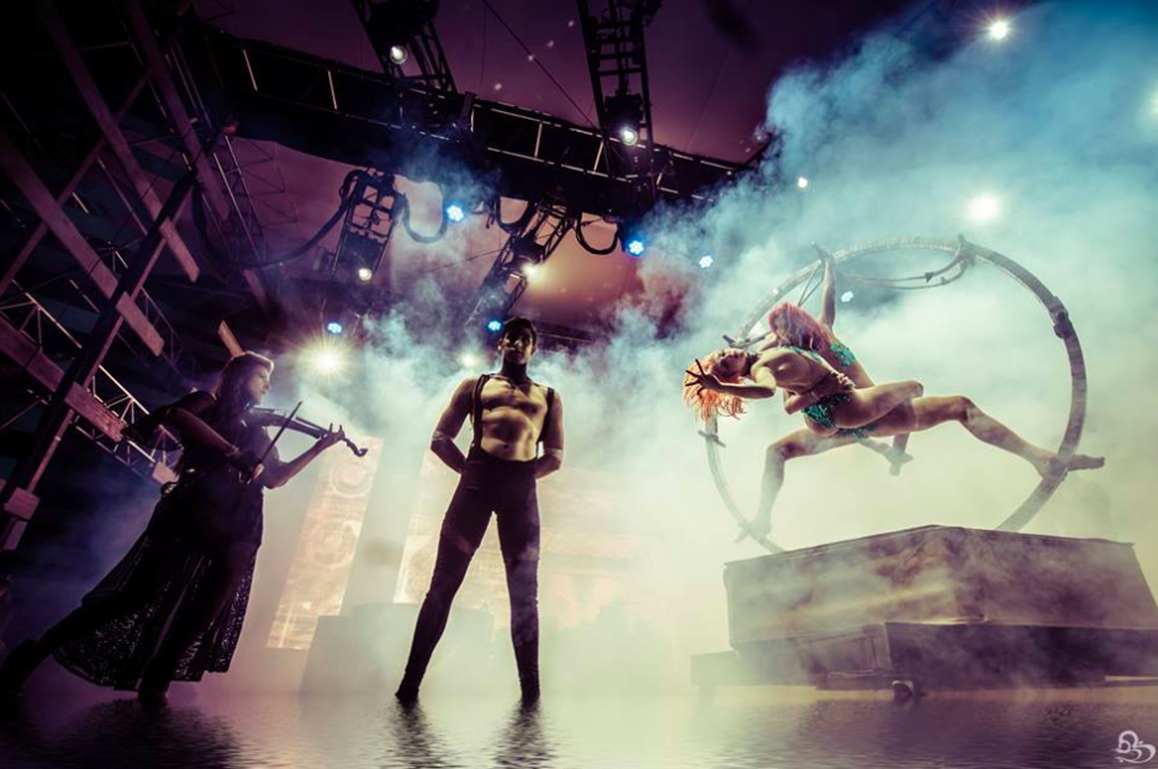 Cover photo of Ubuntu Creative