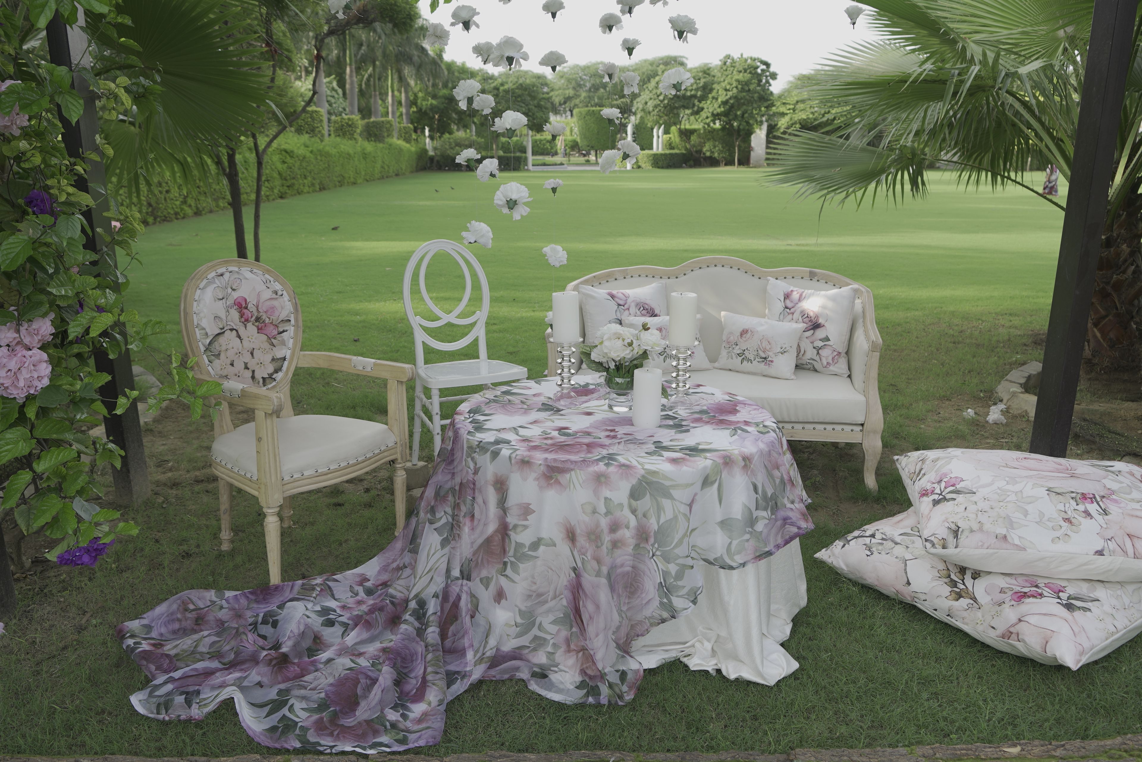 Cover photo of Aura Linens