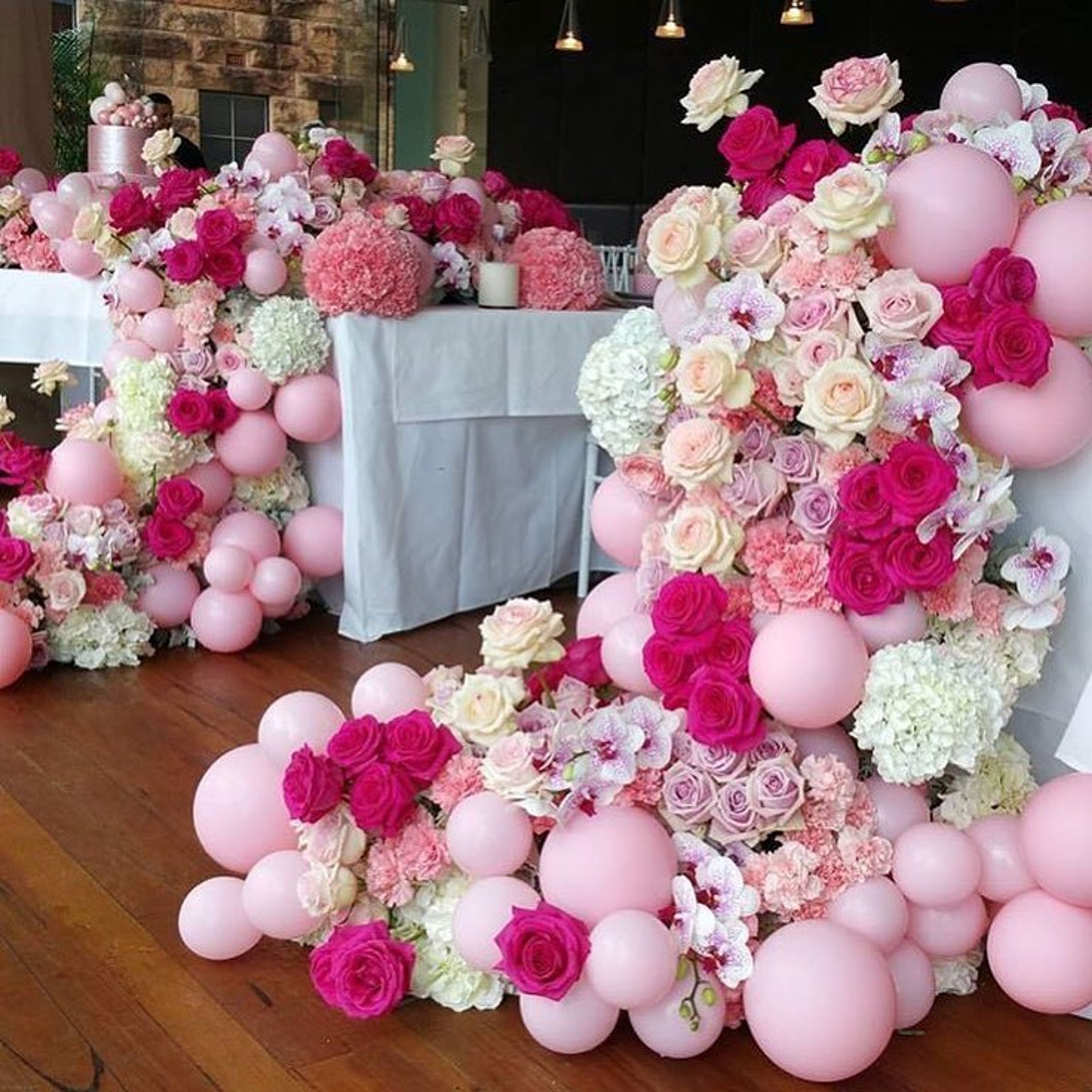 Cover photo of Balloon Mojo