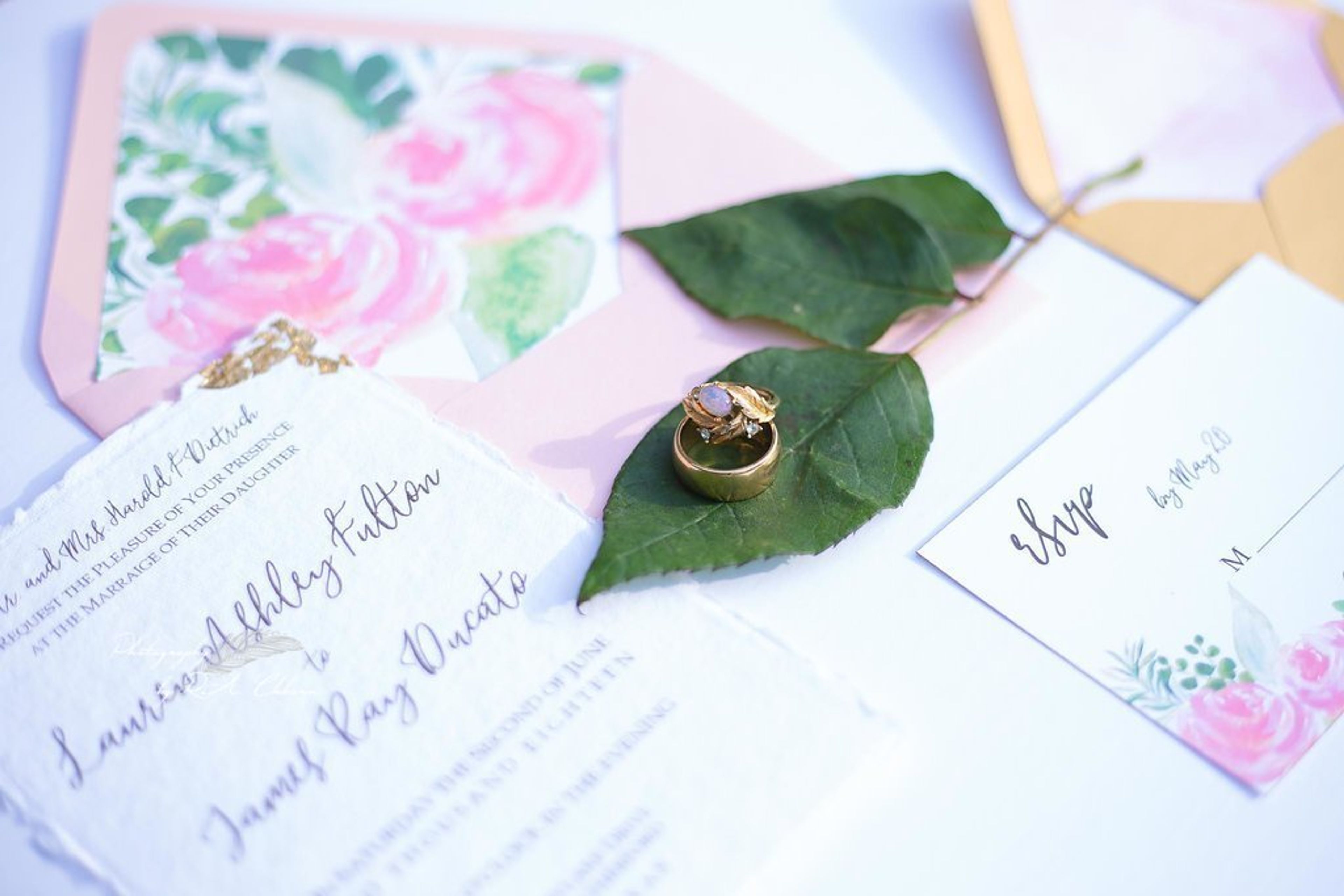 Cover photo of mad paperie