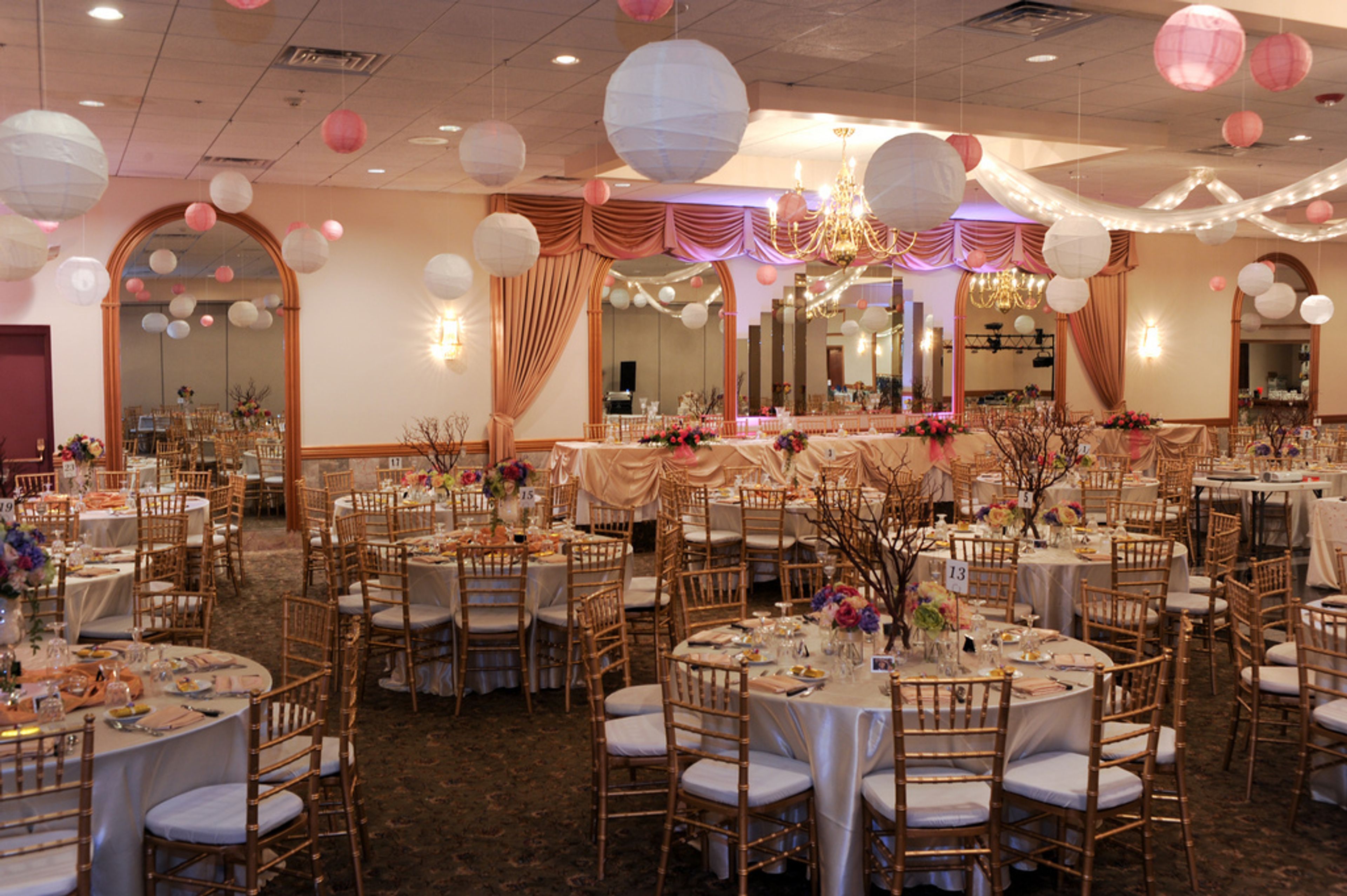 Cover photo of Gaslite Manor