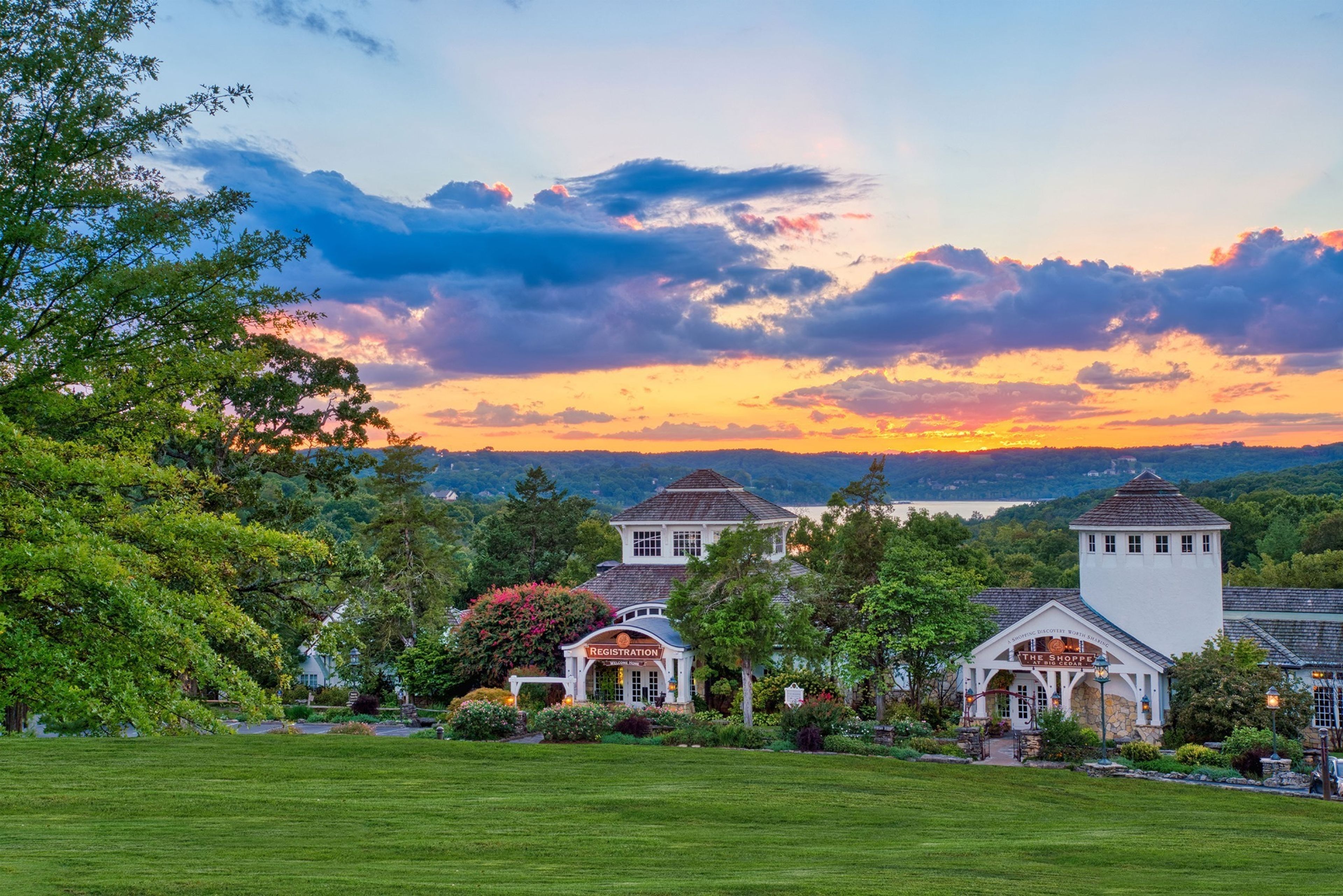 Cover photo of Big Cedar Lounge