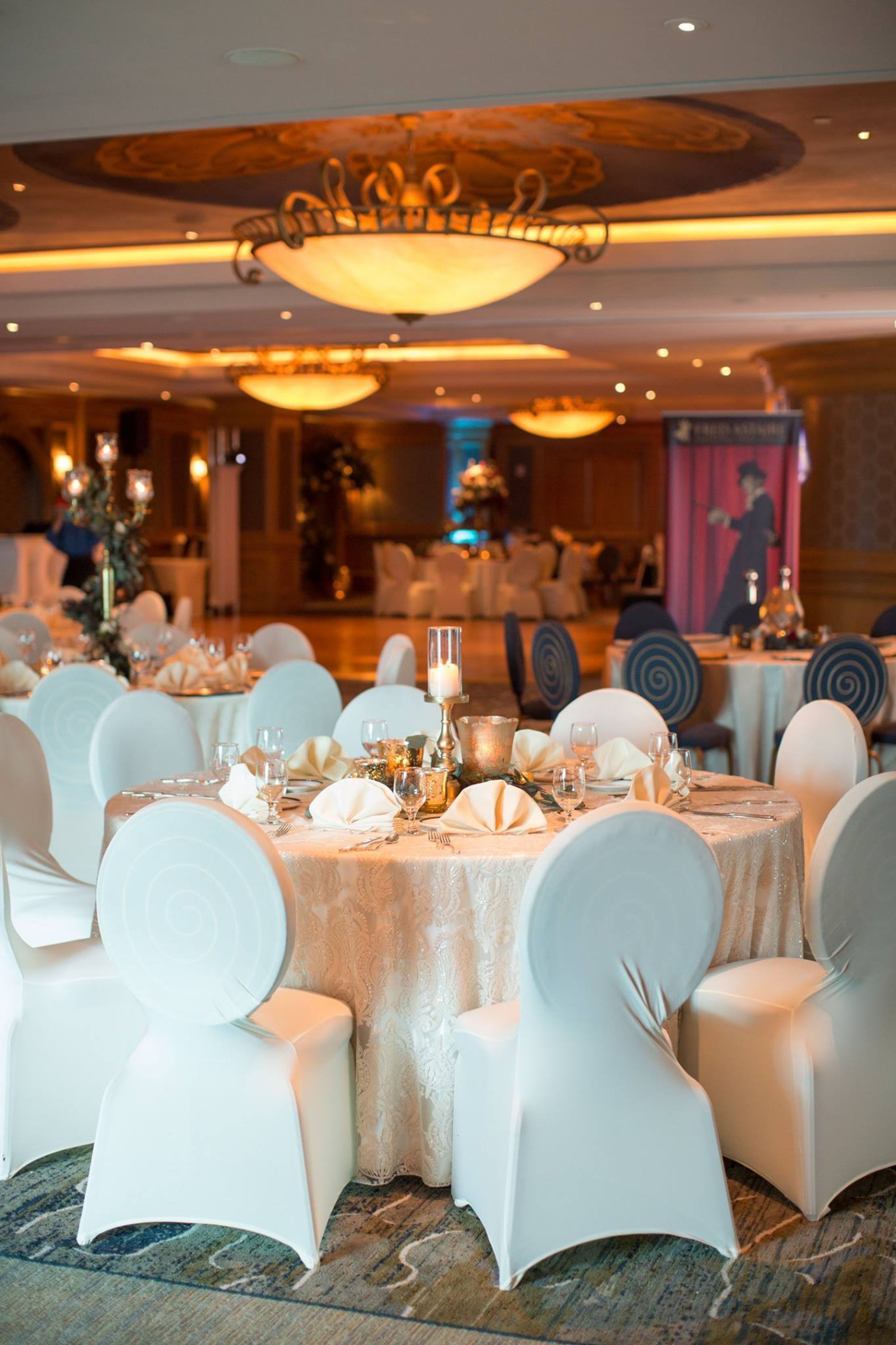 Cover photo of Houston Downtown Aquarium