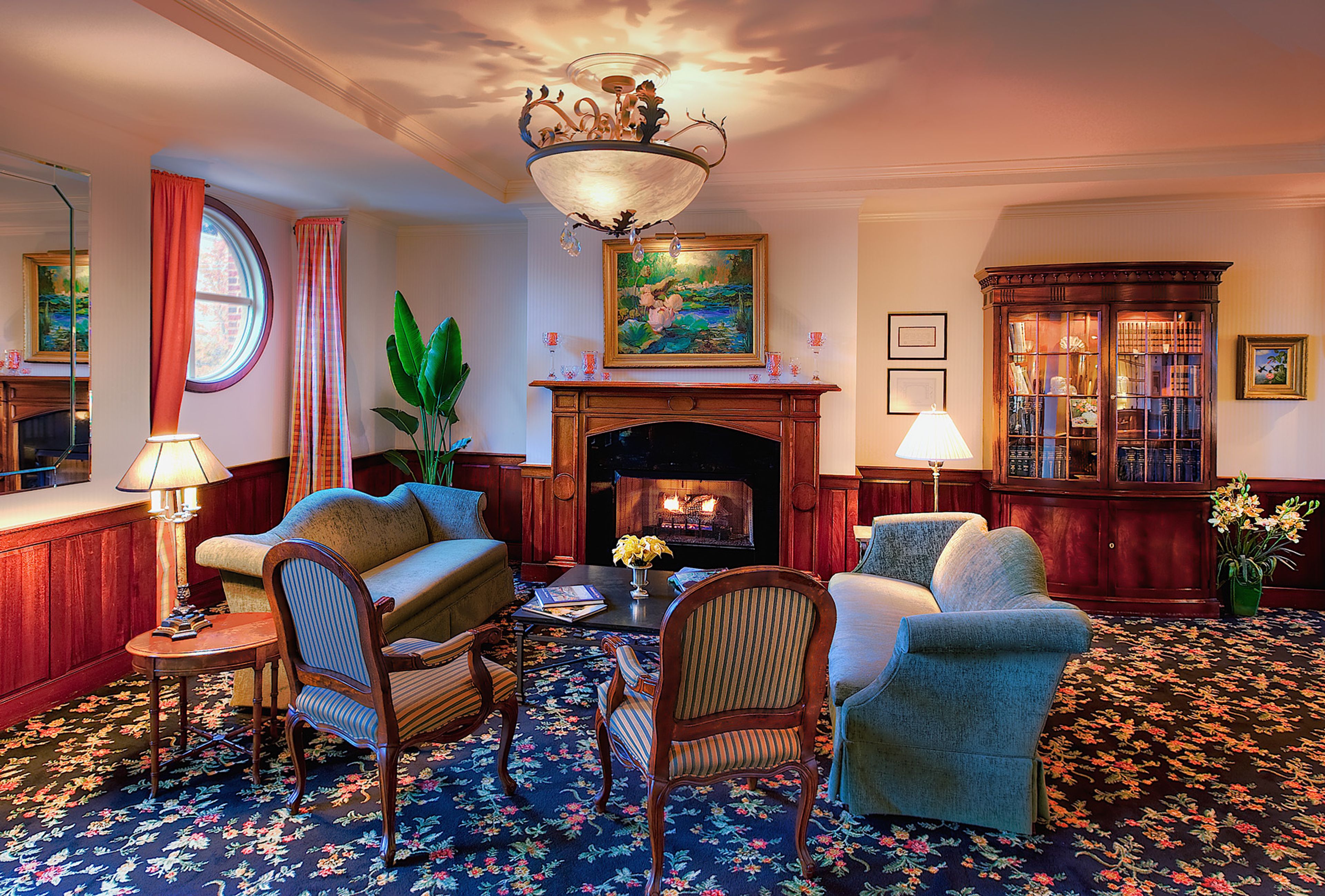 Cover photo of French Quarter Inn