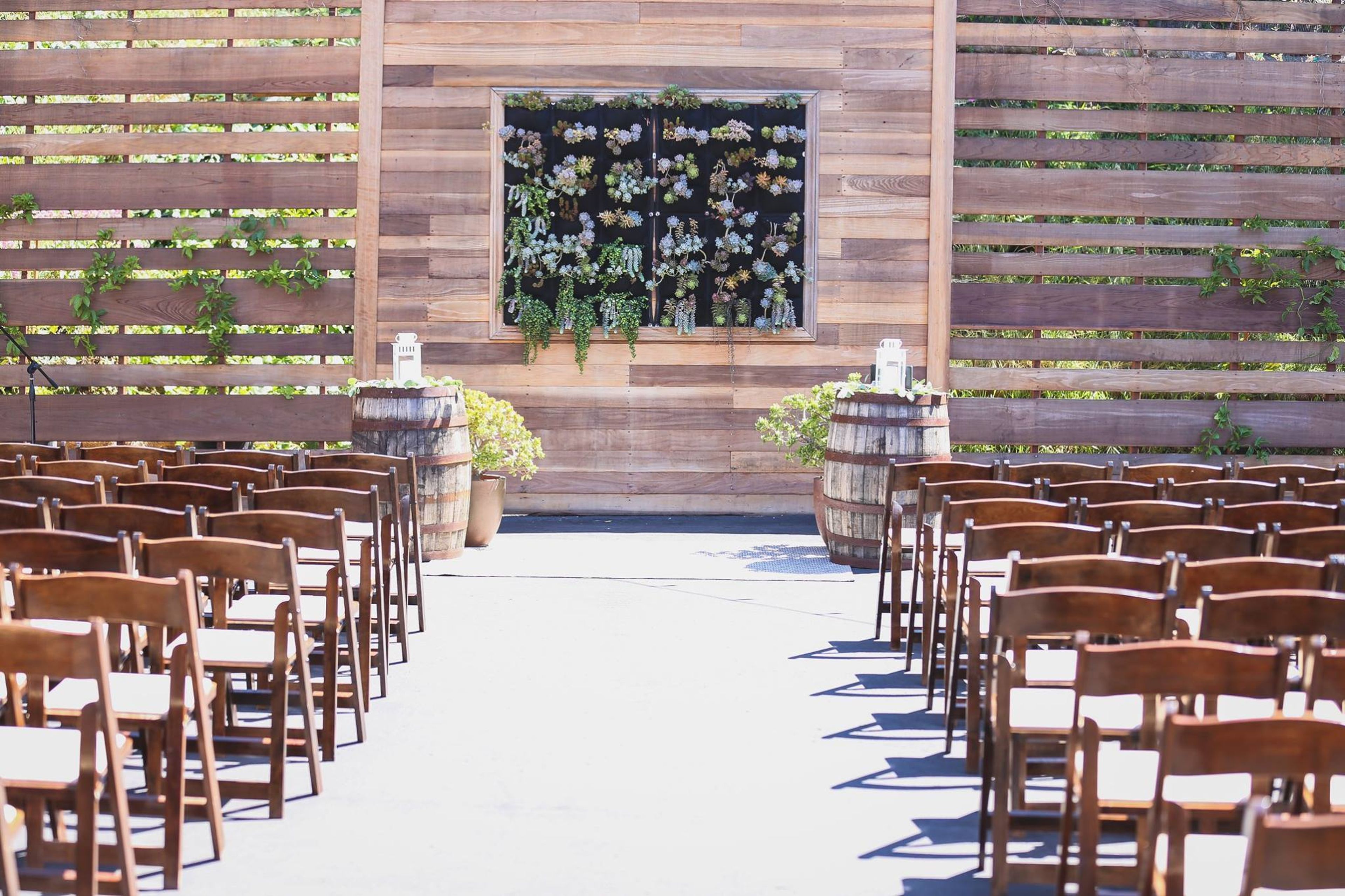 Cover photo of Lot 8