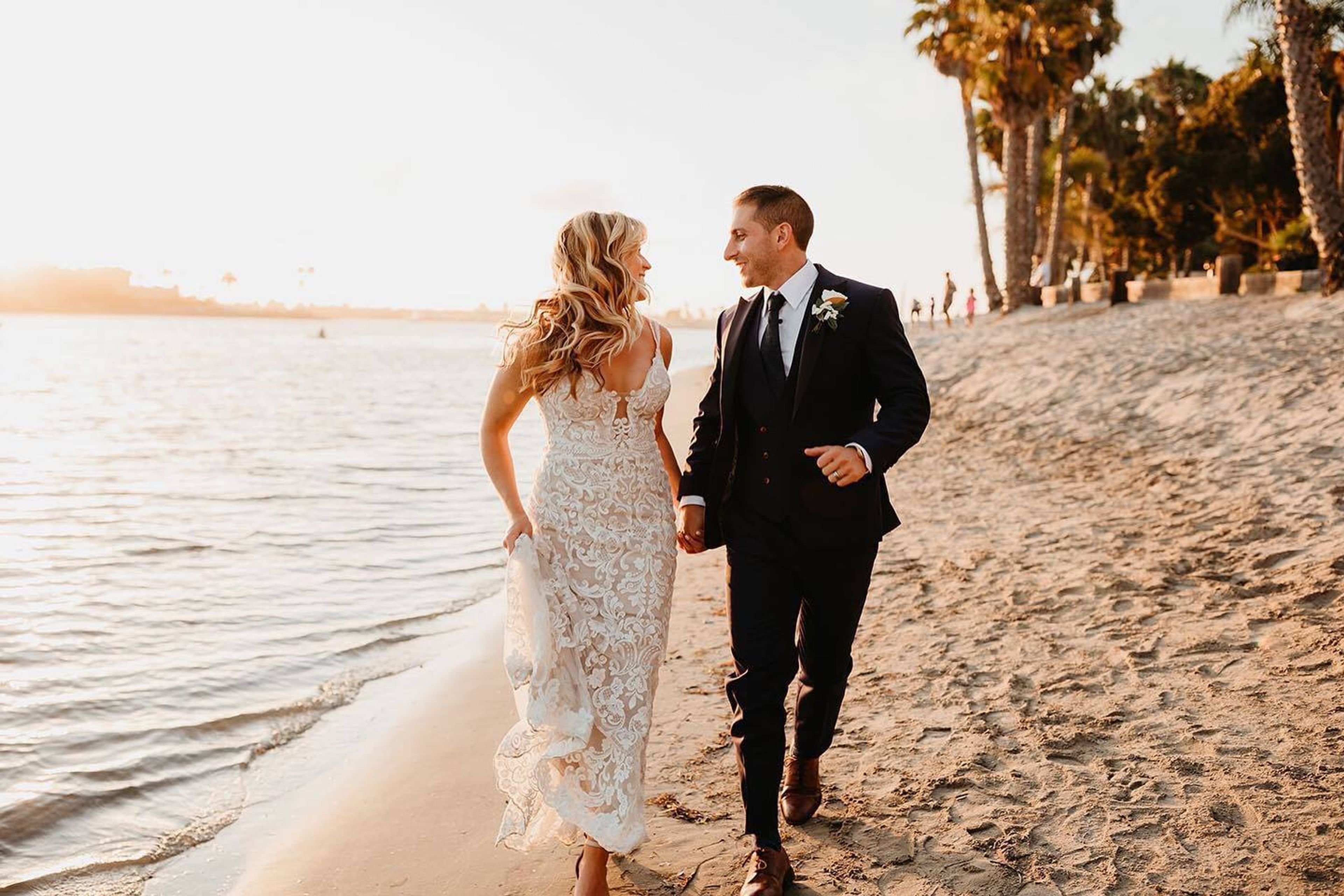 Cover photo of Holly Kalkin Weddings