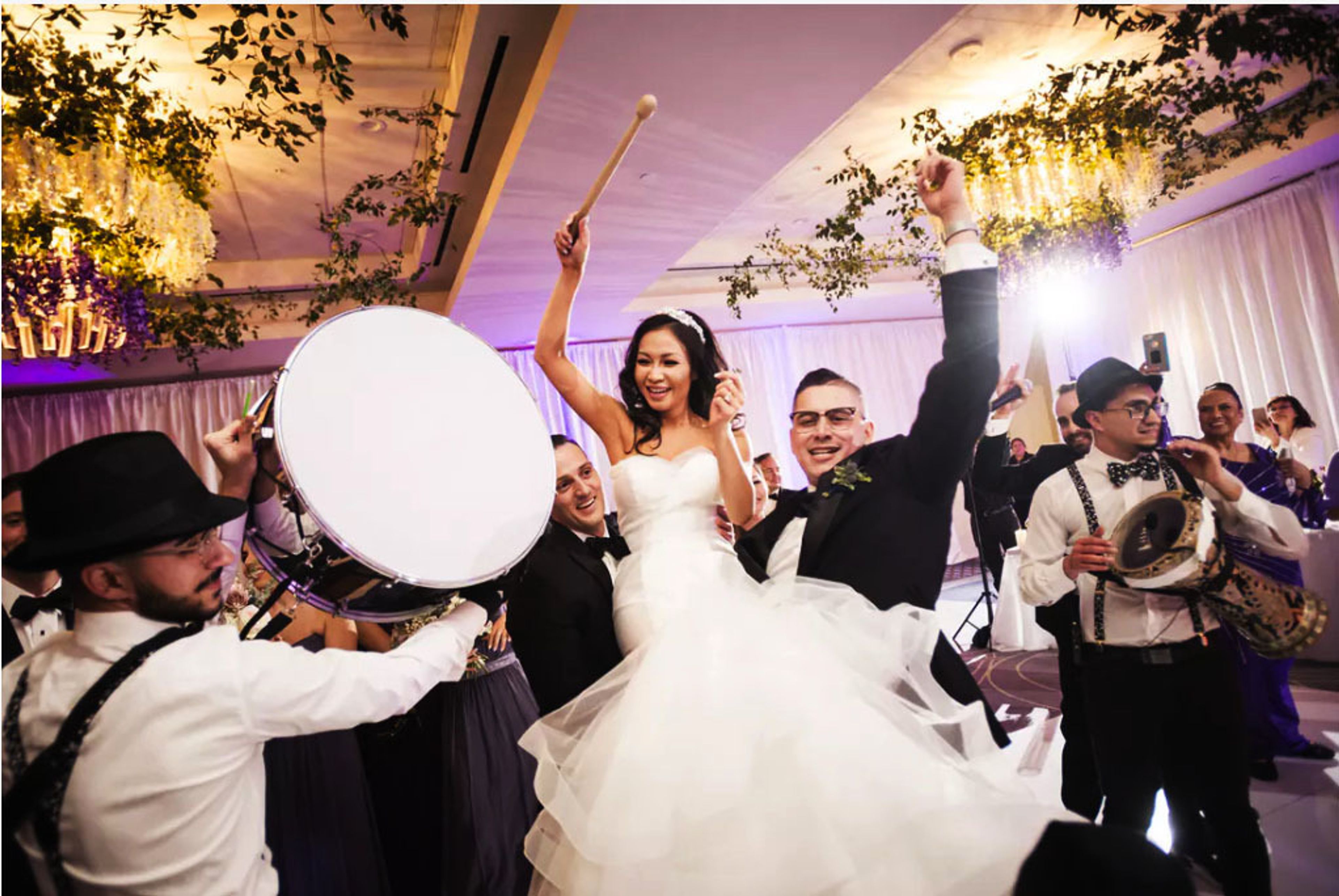 Cover photo of Famous Stage Entertainment