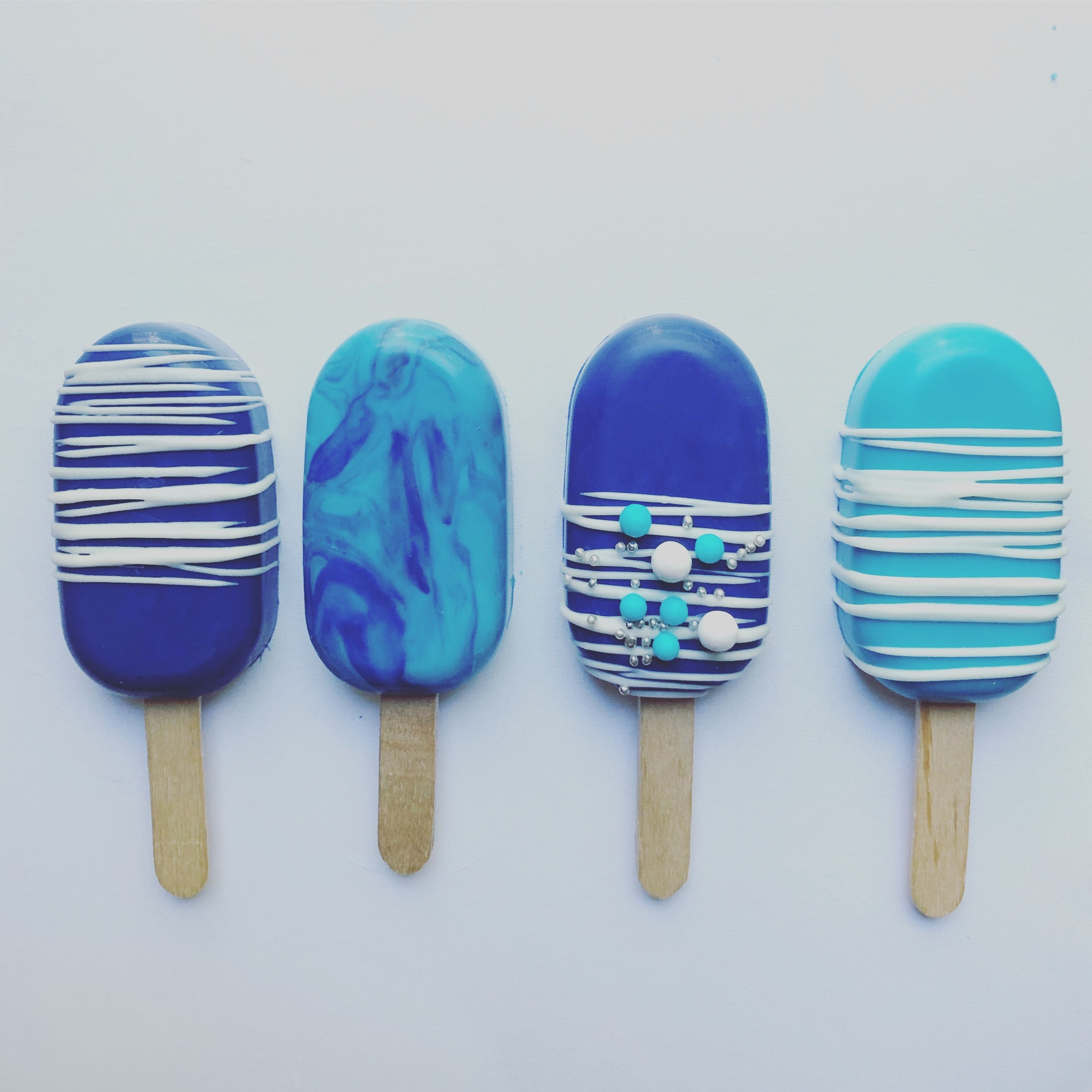 Cover photo of Cupcakes & Everything Chocolate