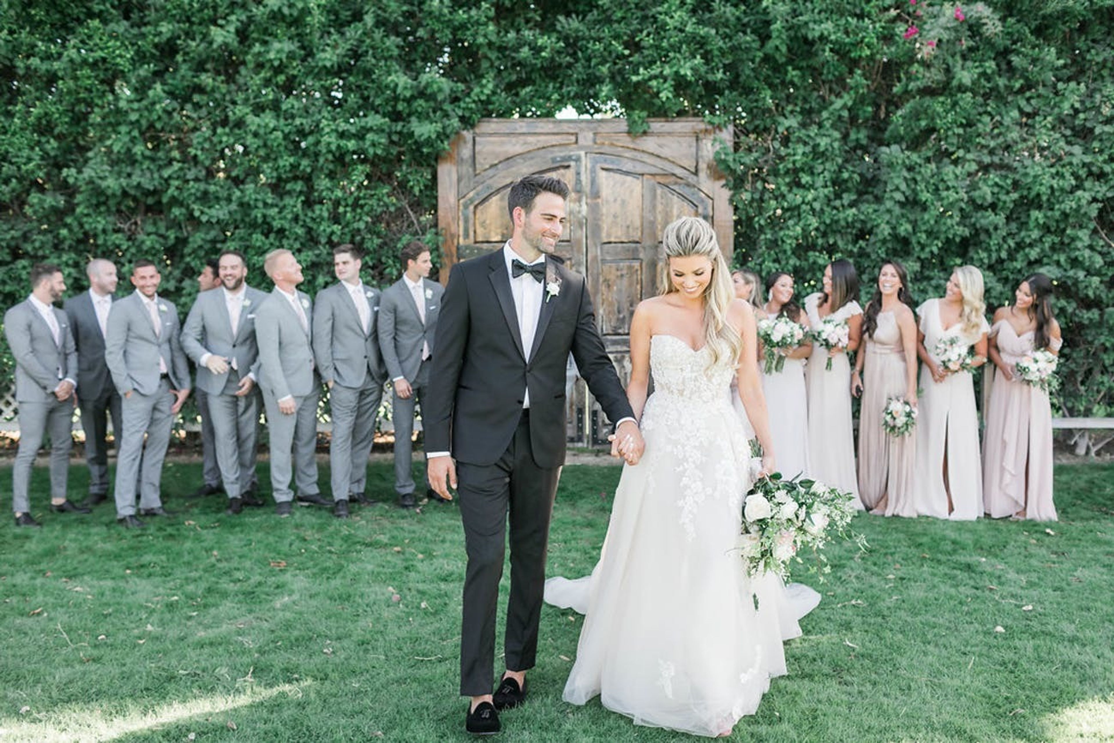 Cover photo of Laura Moll Photography