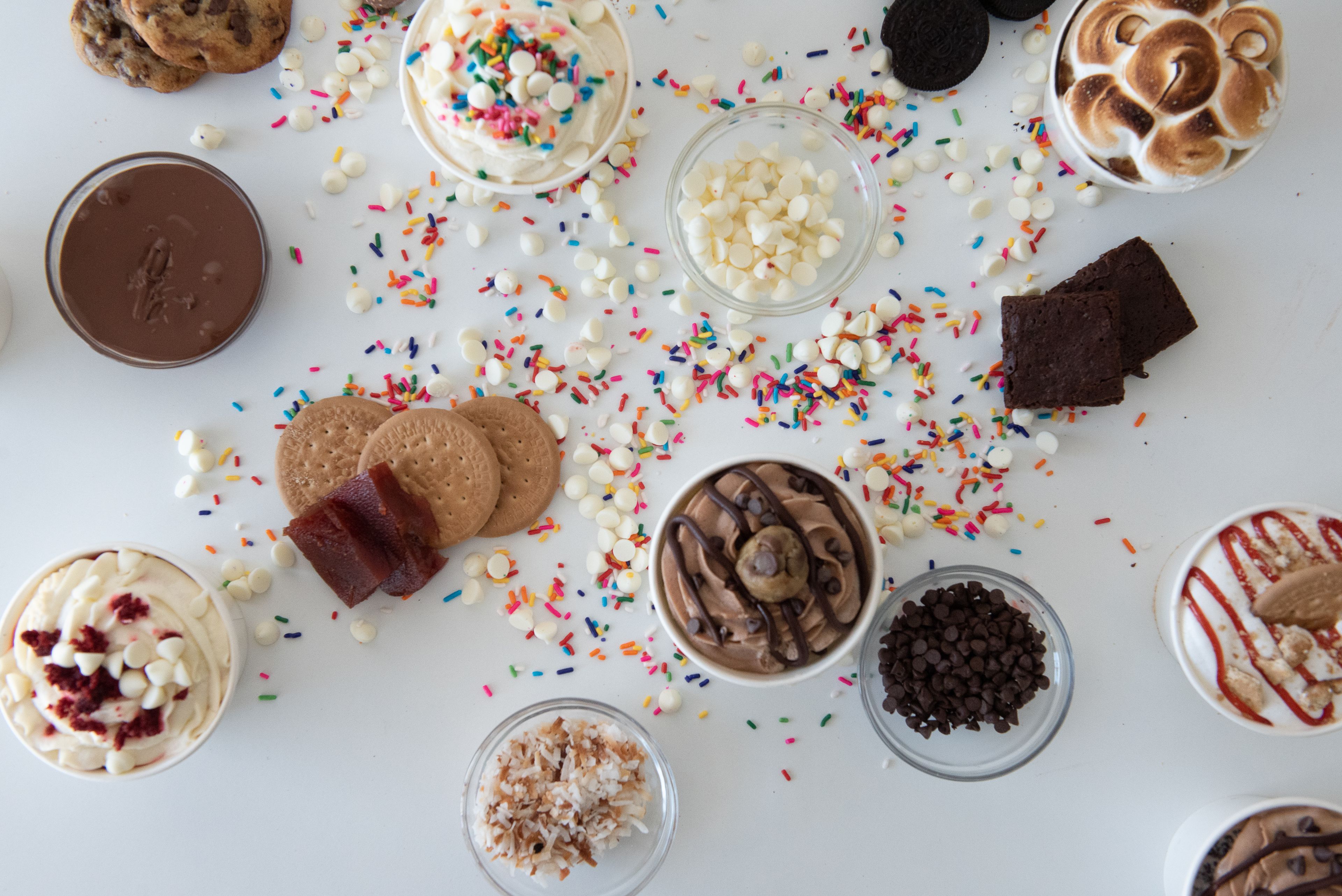 Cover photo of Ohh My Sweetness