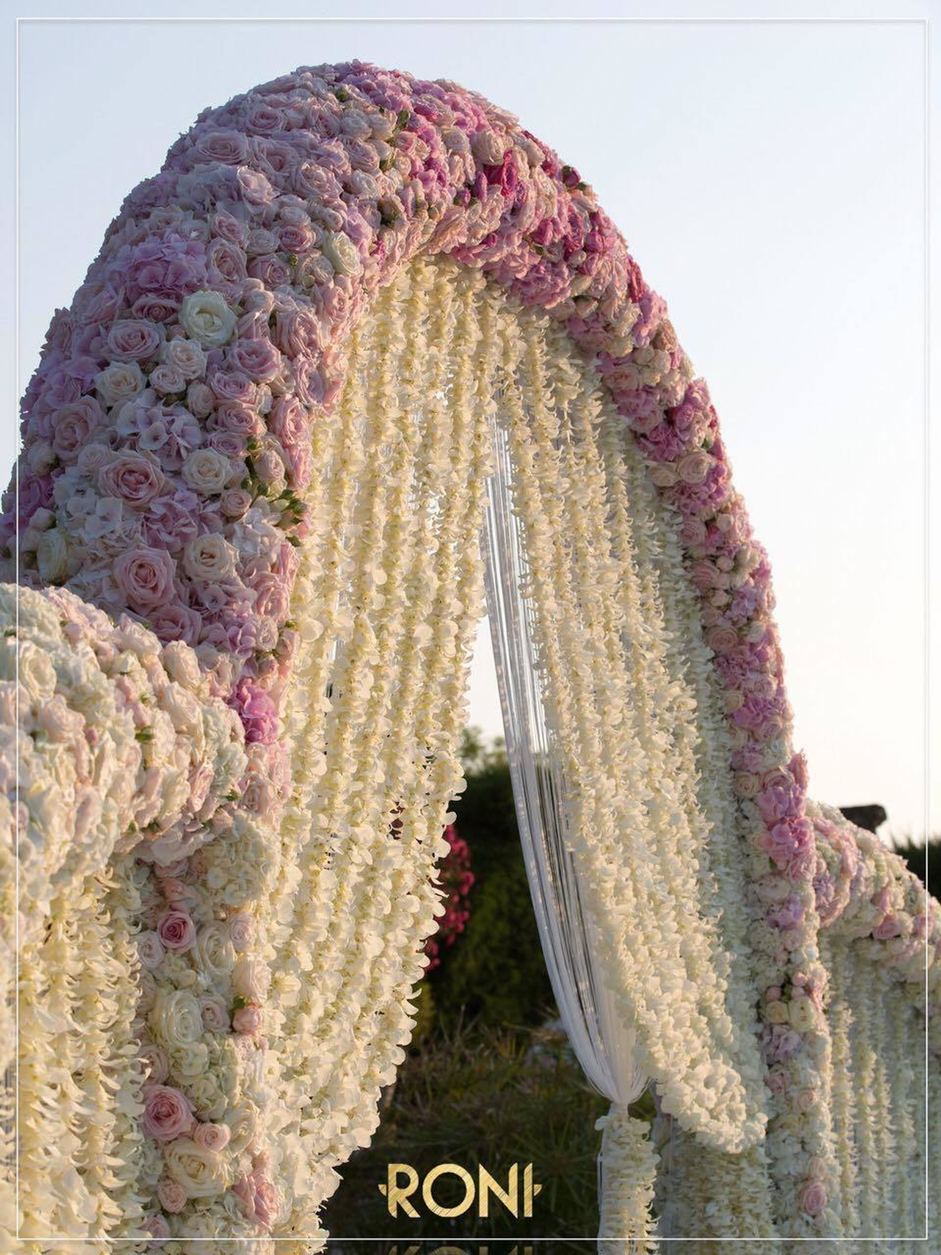 Cover photo of Roni Floral Designer