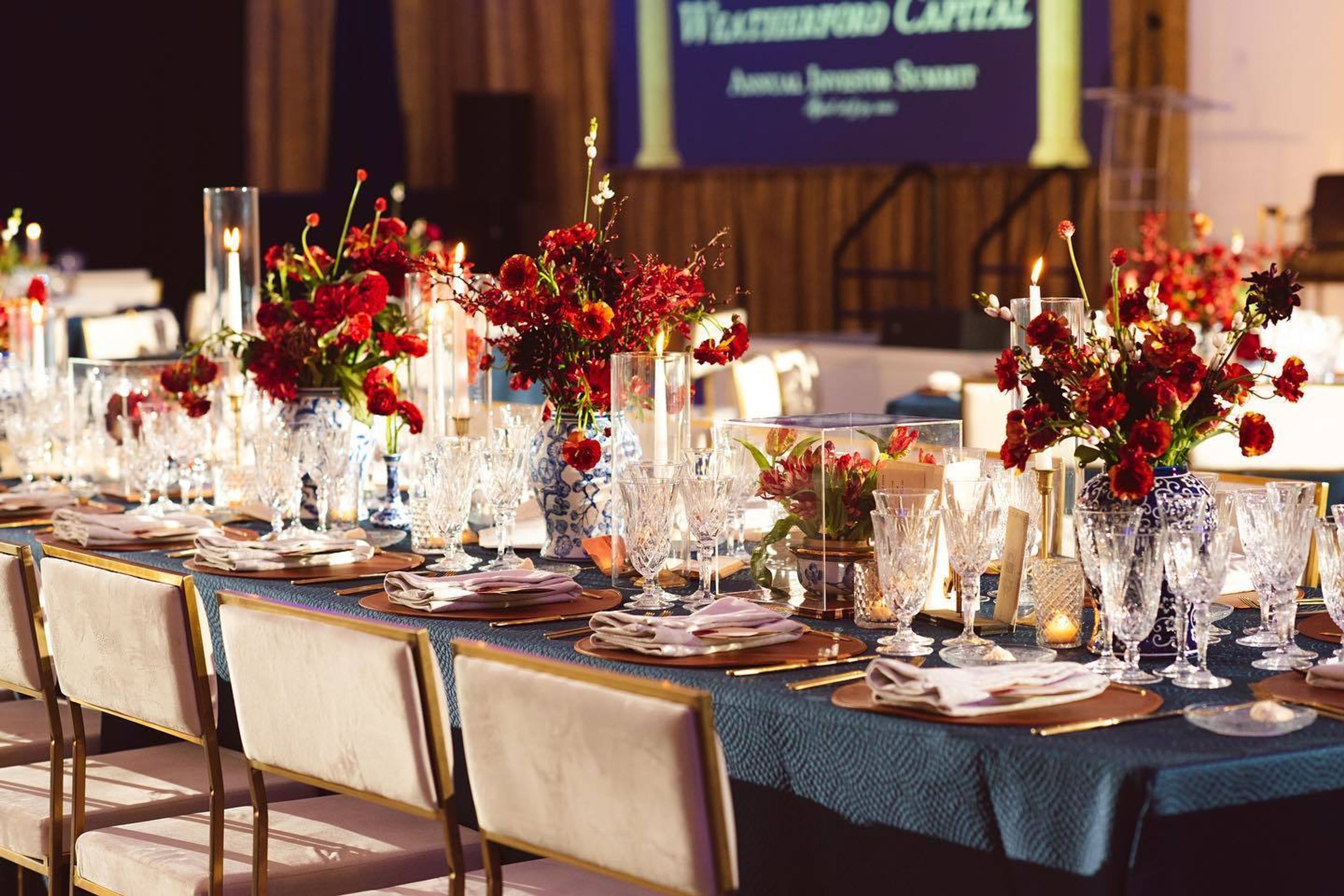 Cover photo of Noor Zufari Creative