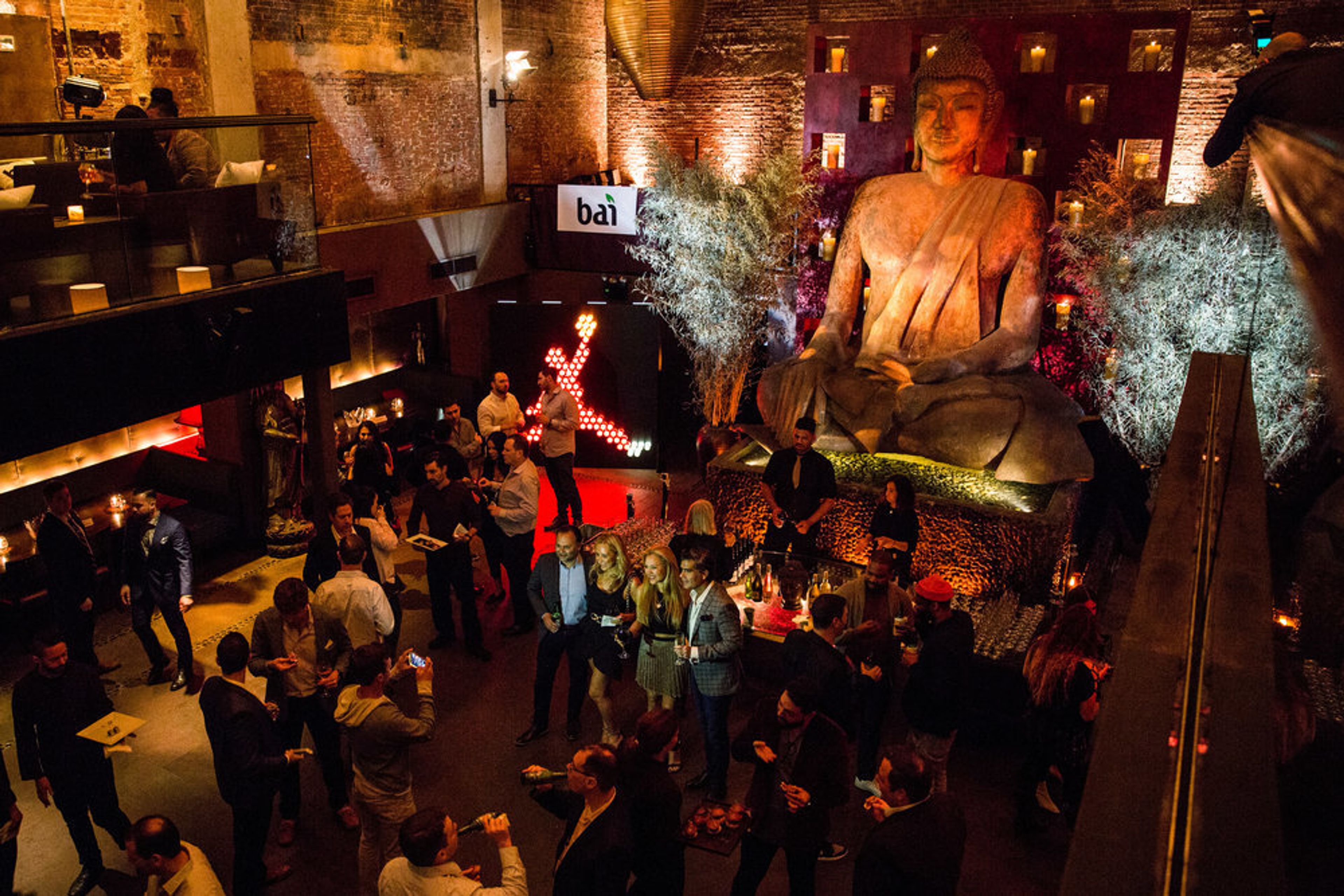 Cover photo of Alison Luntz Photography