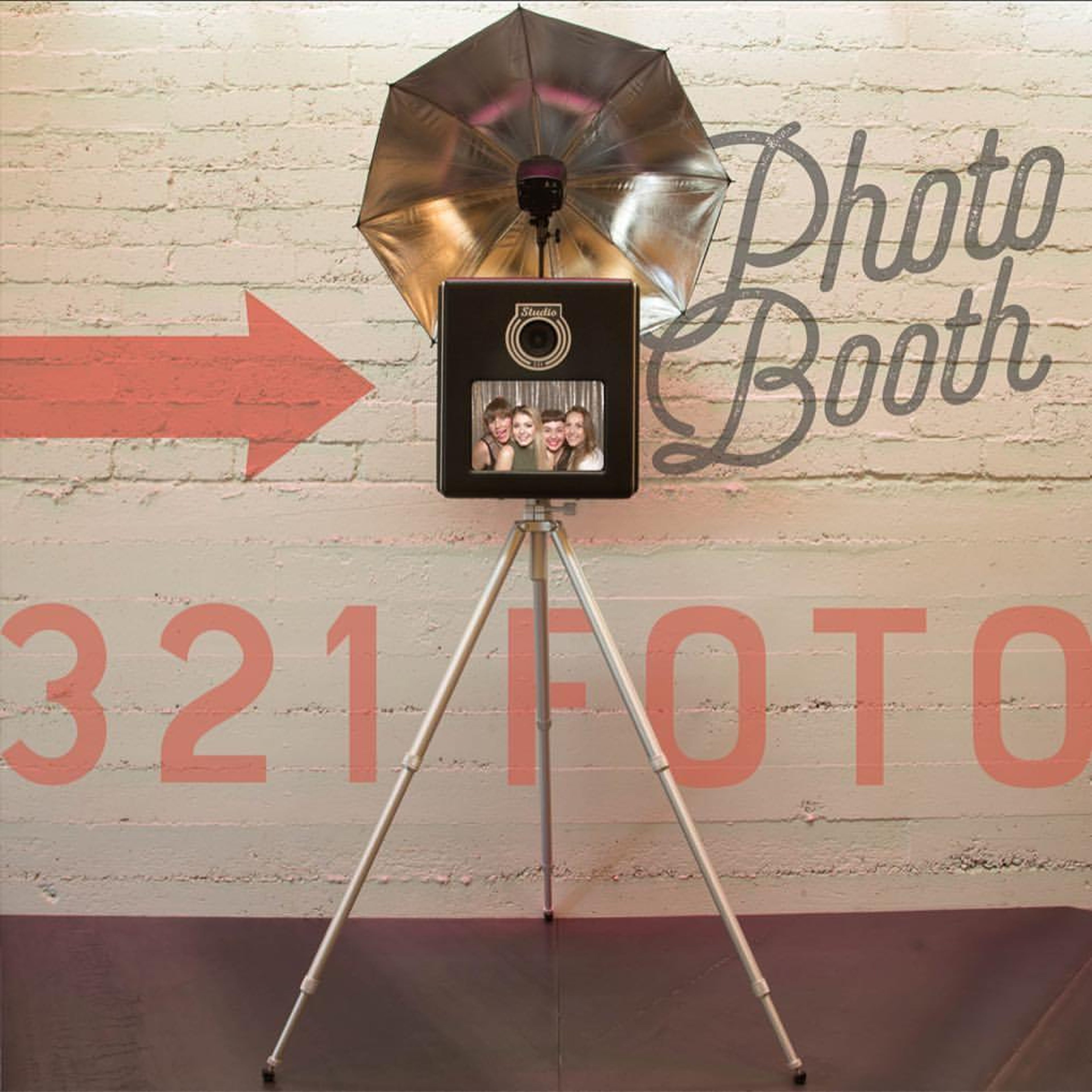 Cover photo of 321 FOTO