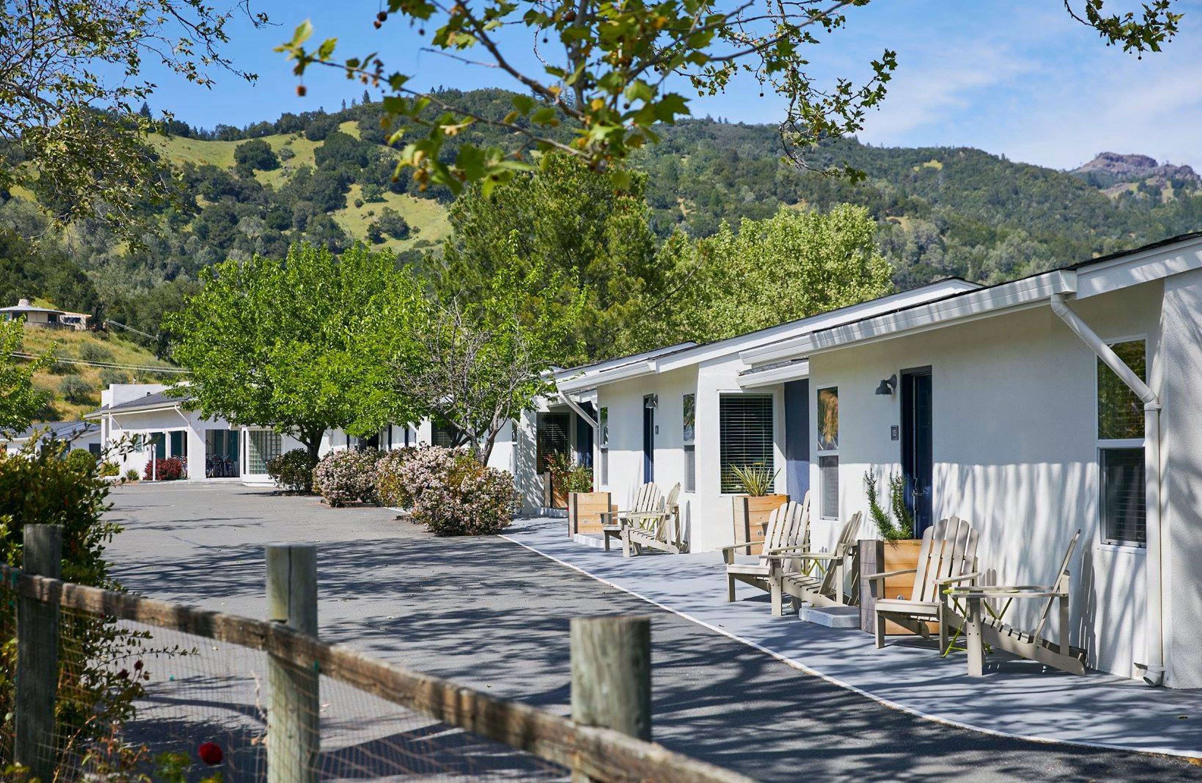 Cover photo of Calistoga Motor Lodge