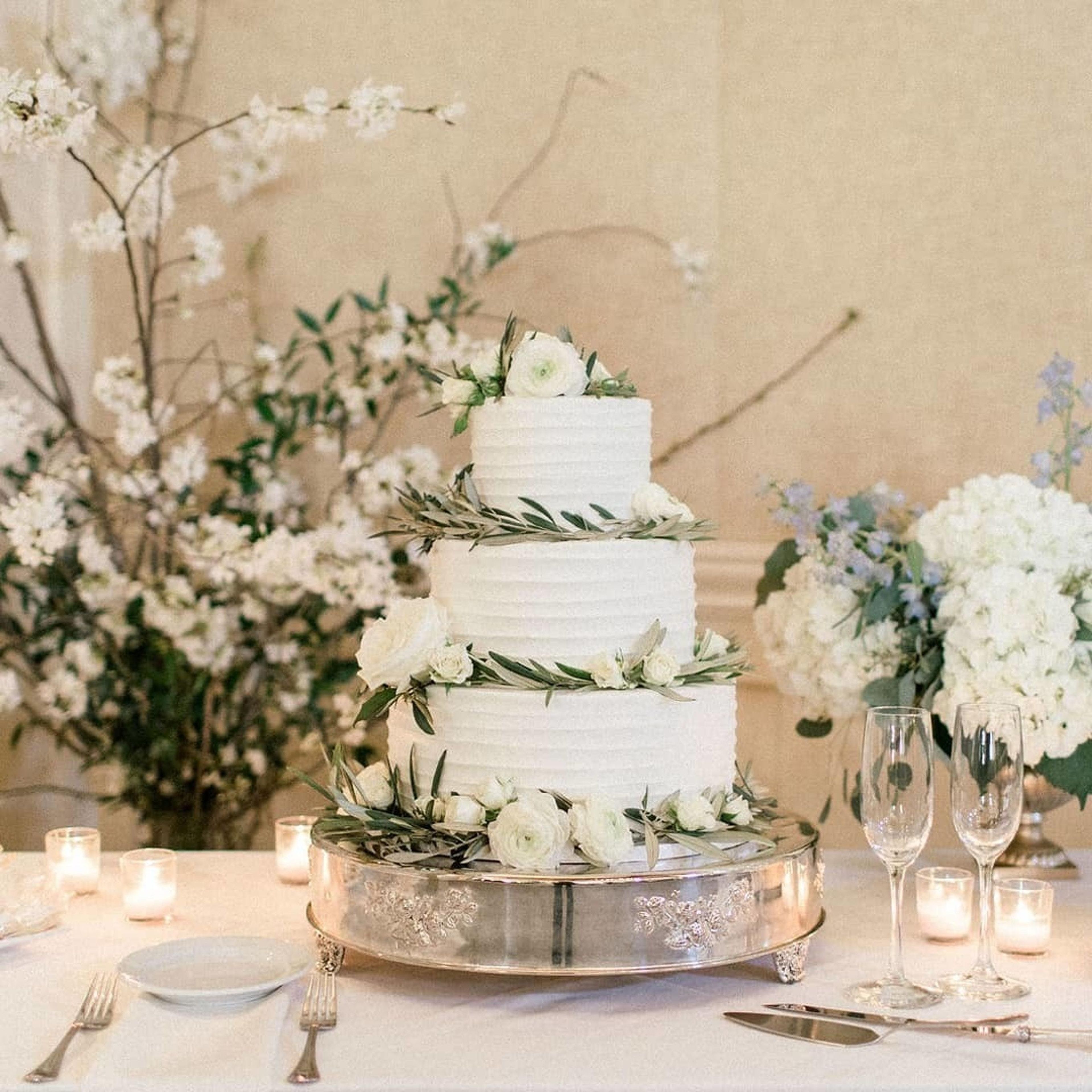 Cover photo of Anik Flowers