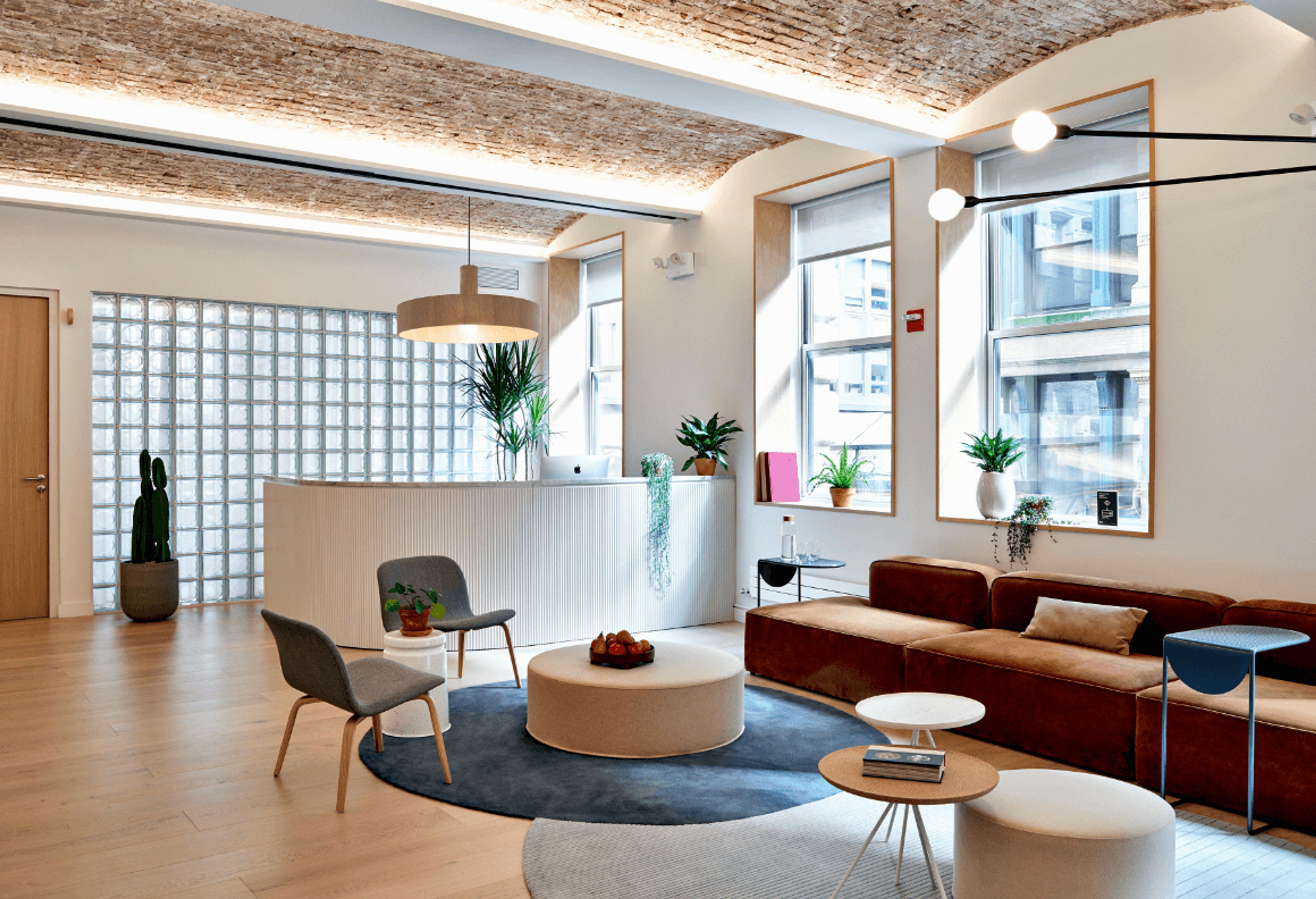 Cover photo of Meet In Place, FiDi