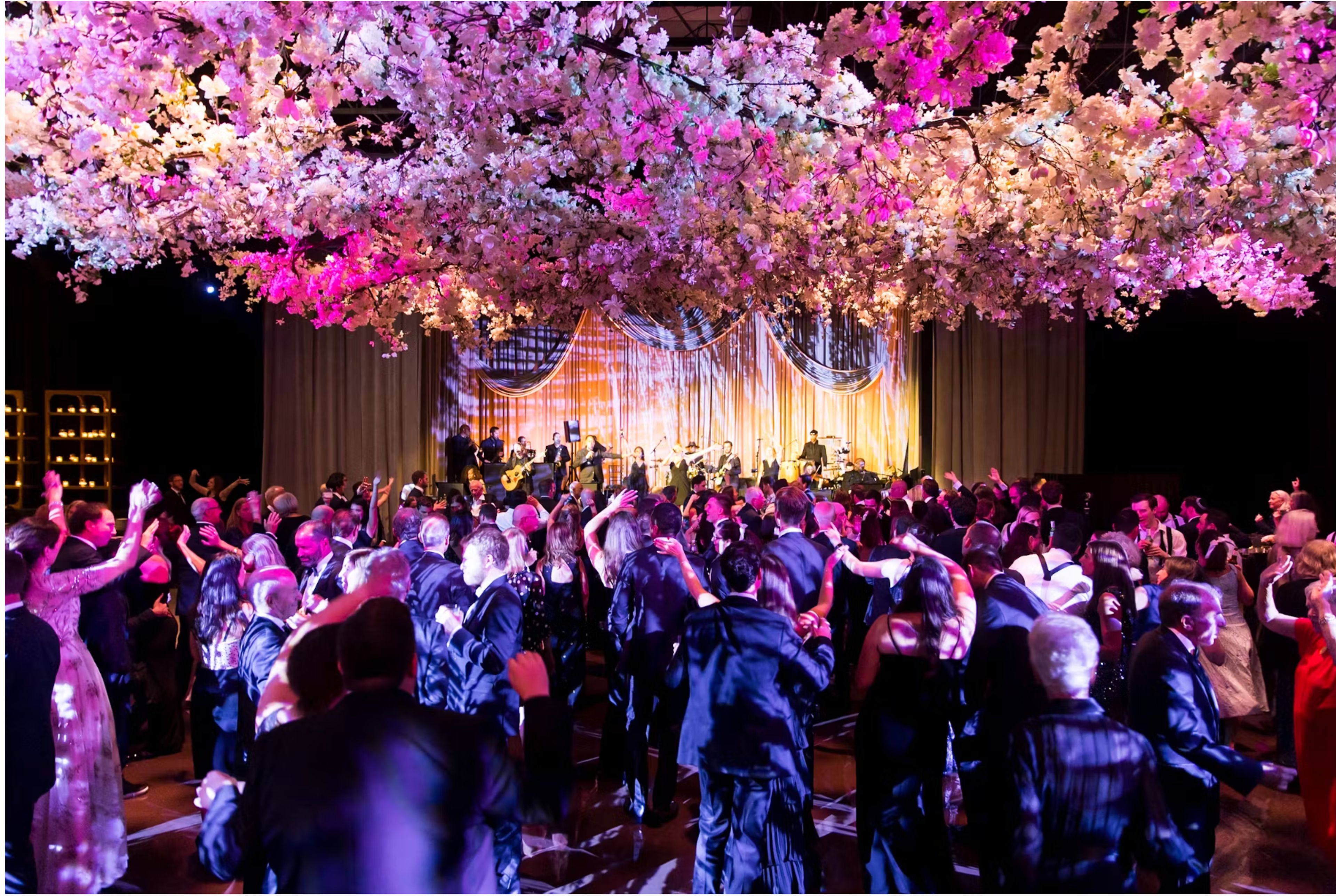 Cover photo of Paulette Wolf Events - PWE