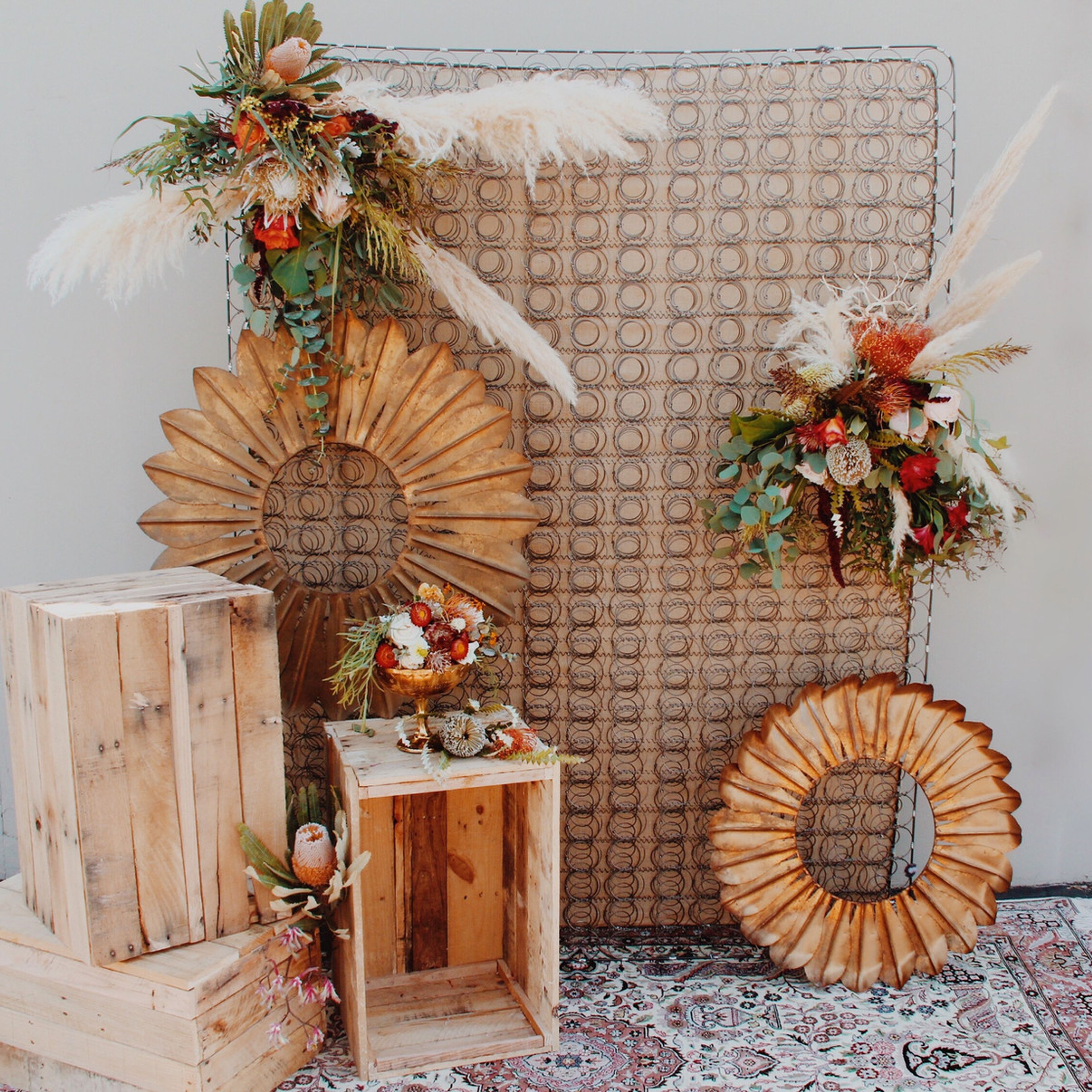 Cover photo of Themes and Flowers