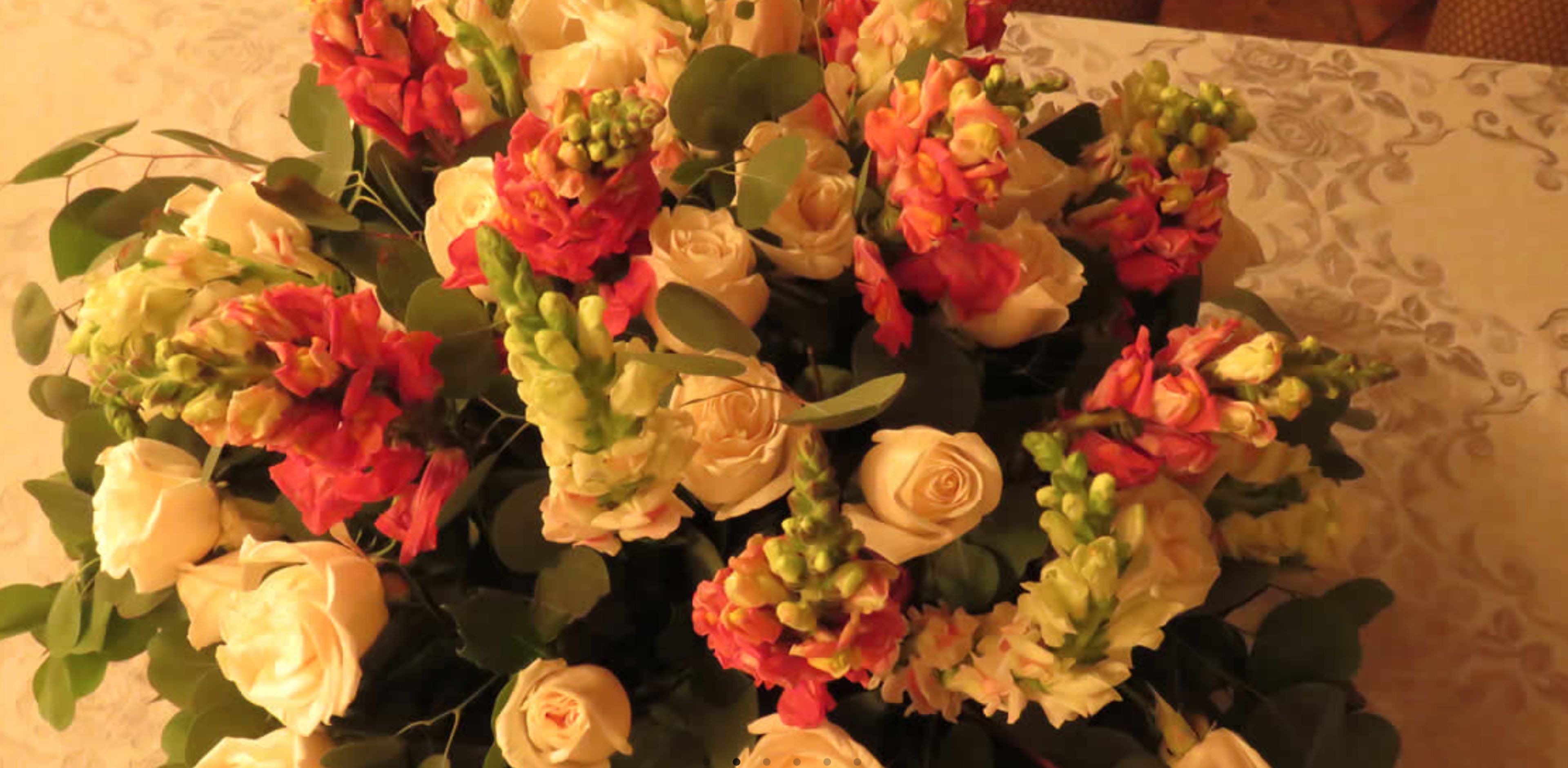 Cover photo of Juliana Solano Diseño de Flores y Eventos