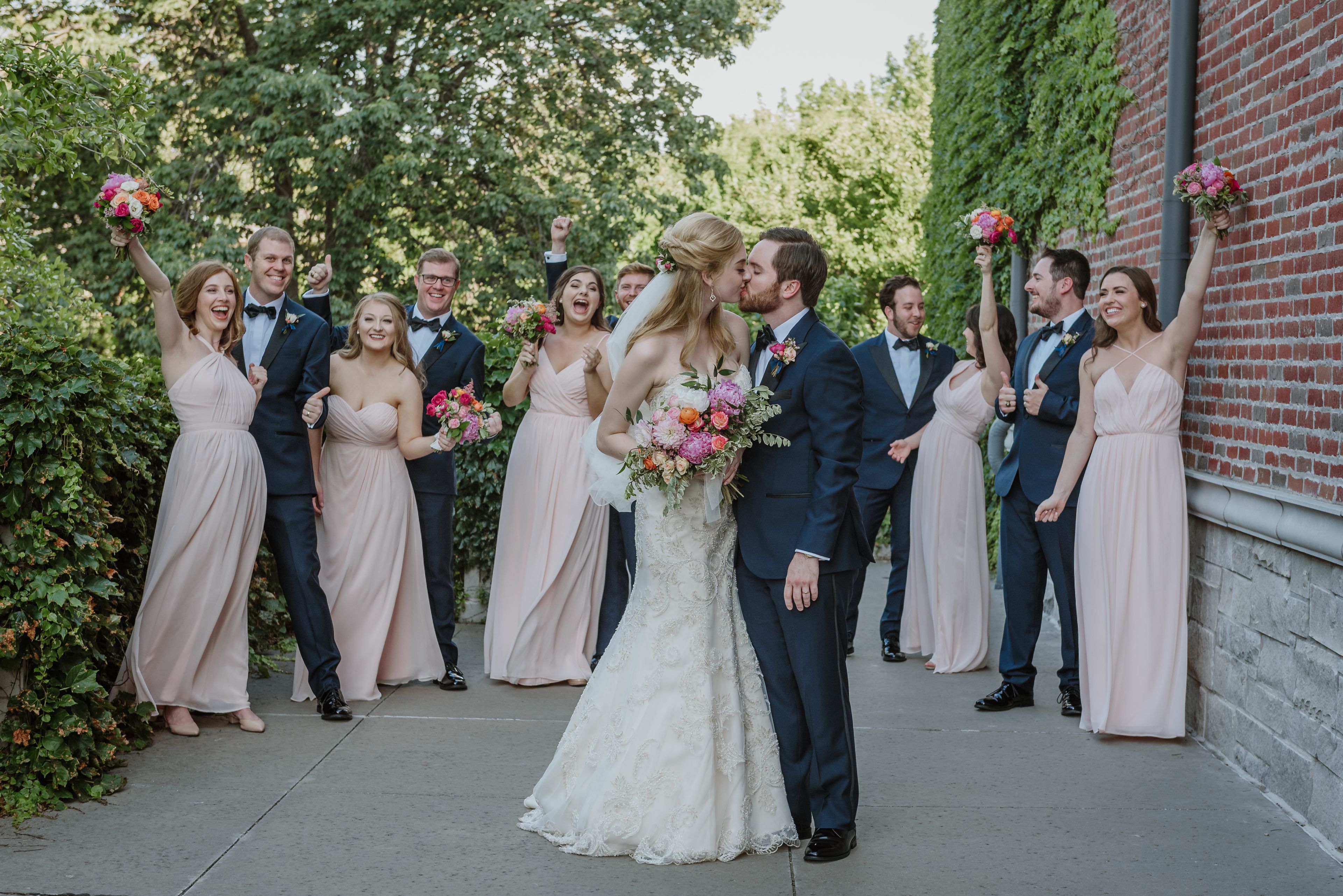 Cover photo of Yana's Photos