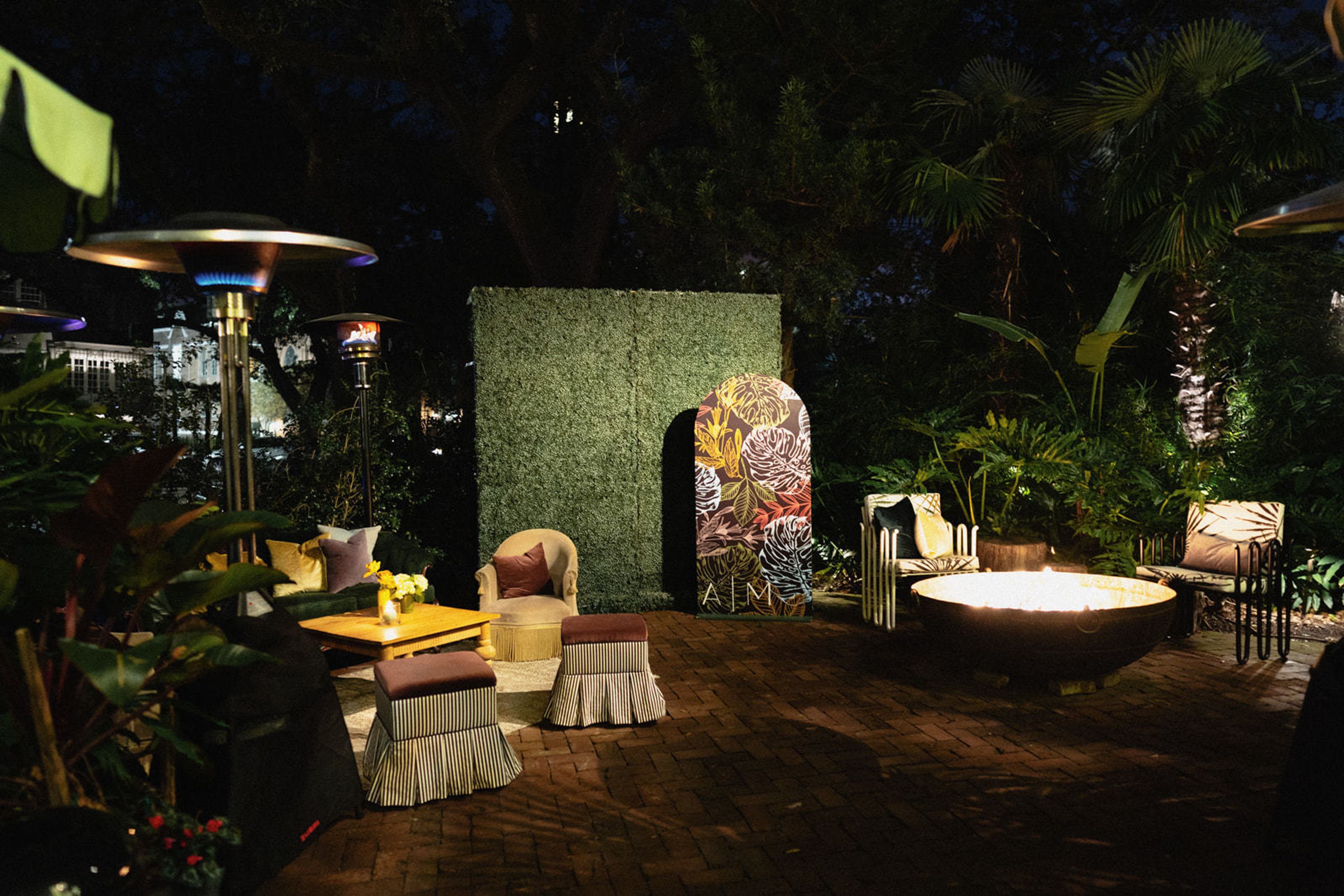 Cover photo of Social Llama Events