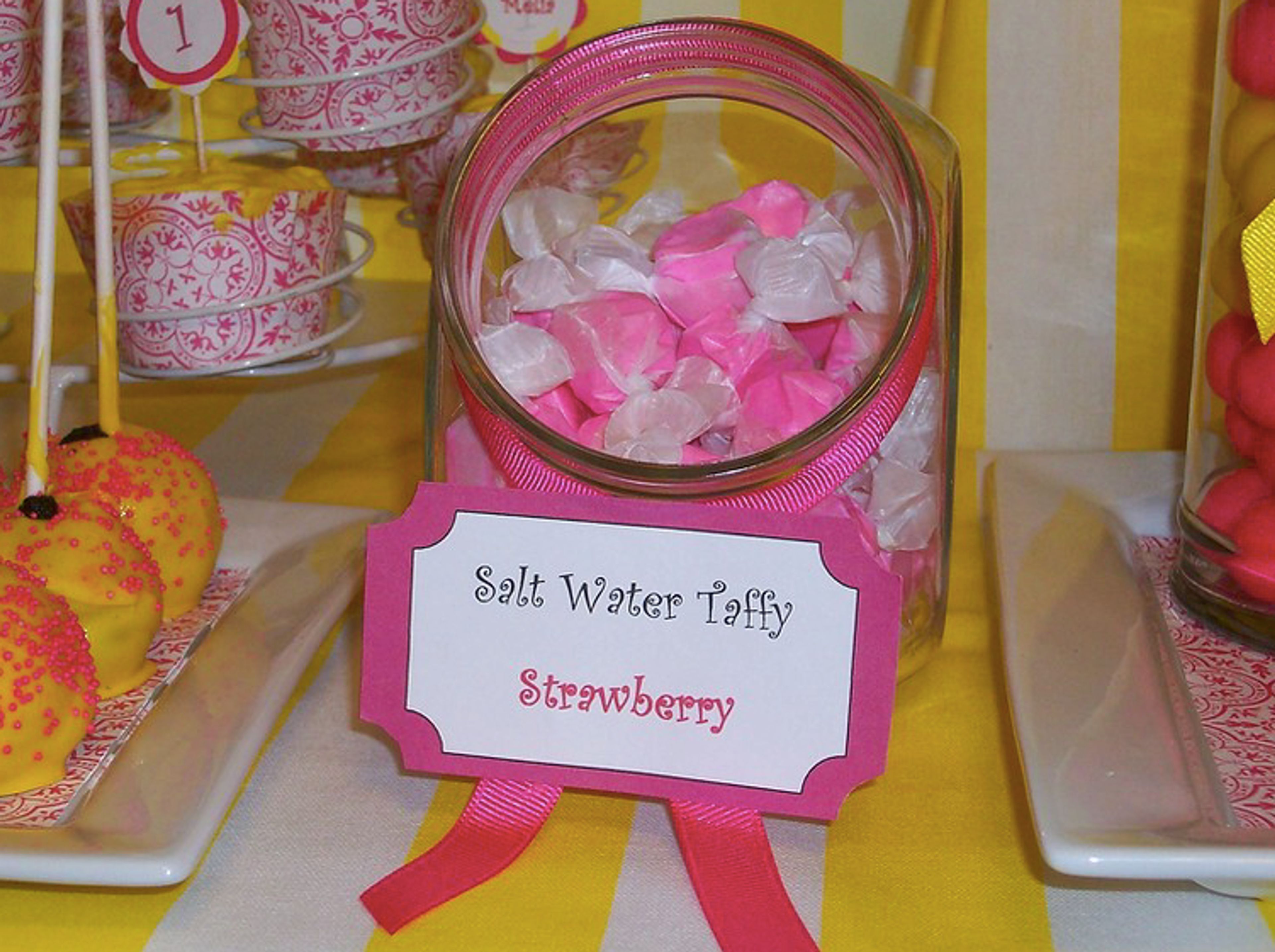 Cover photo of Sweet Encounters