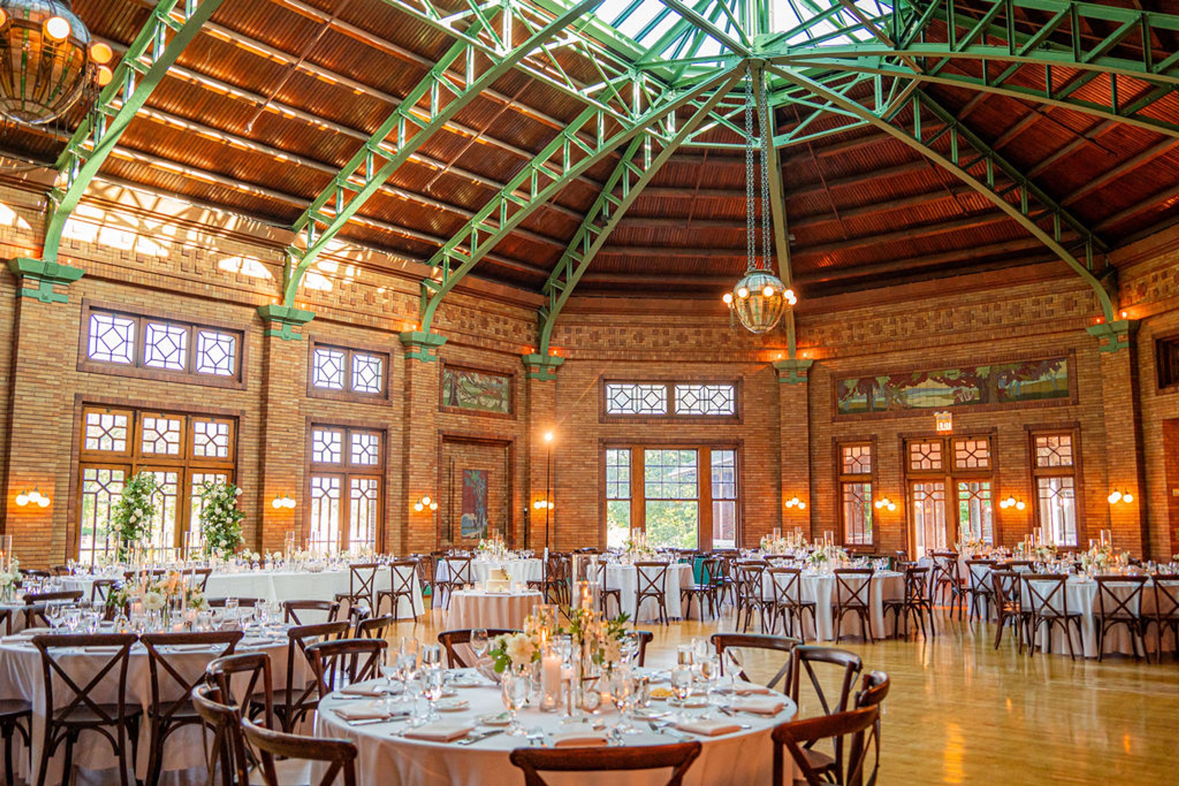 Cover photo of Cafe Brauer at Lincoln Park Zoo