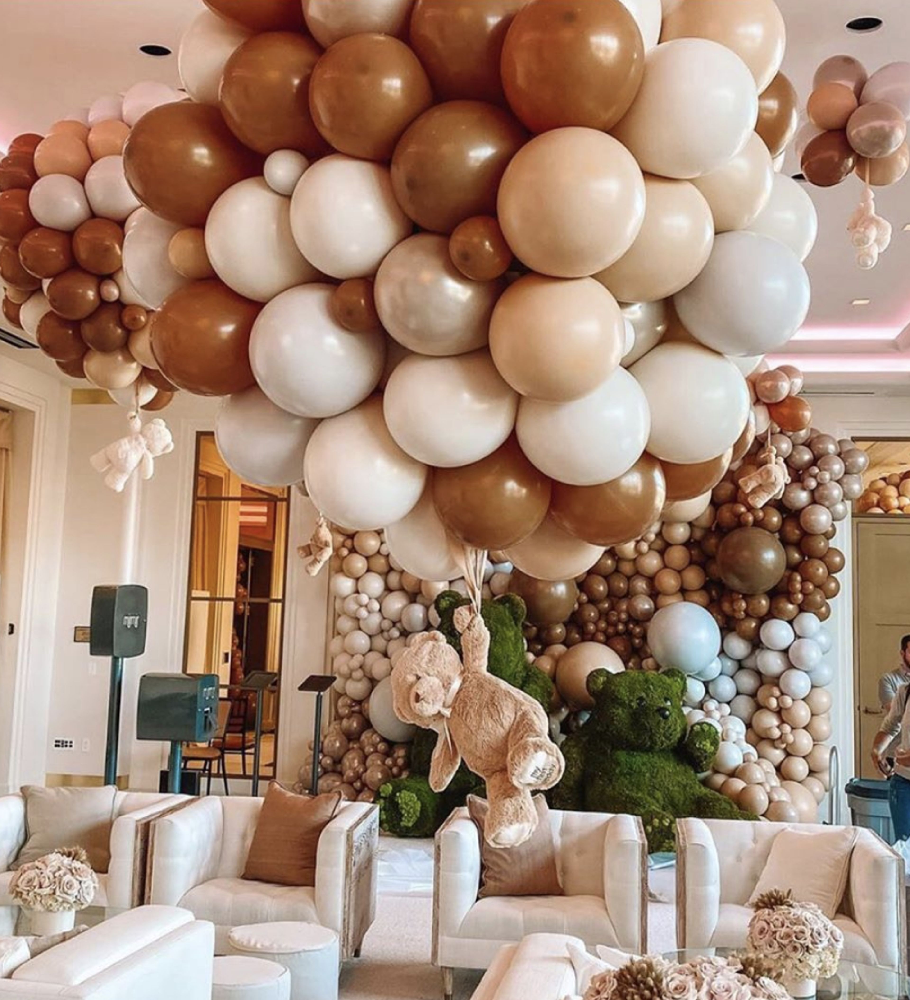 Cover photo of Hoopla Balloons