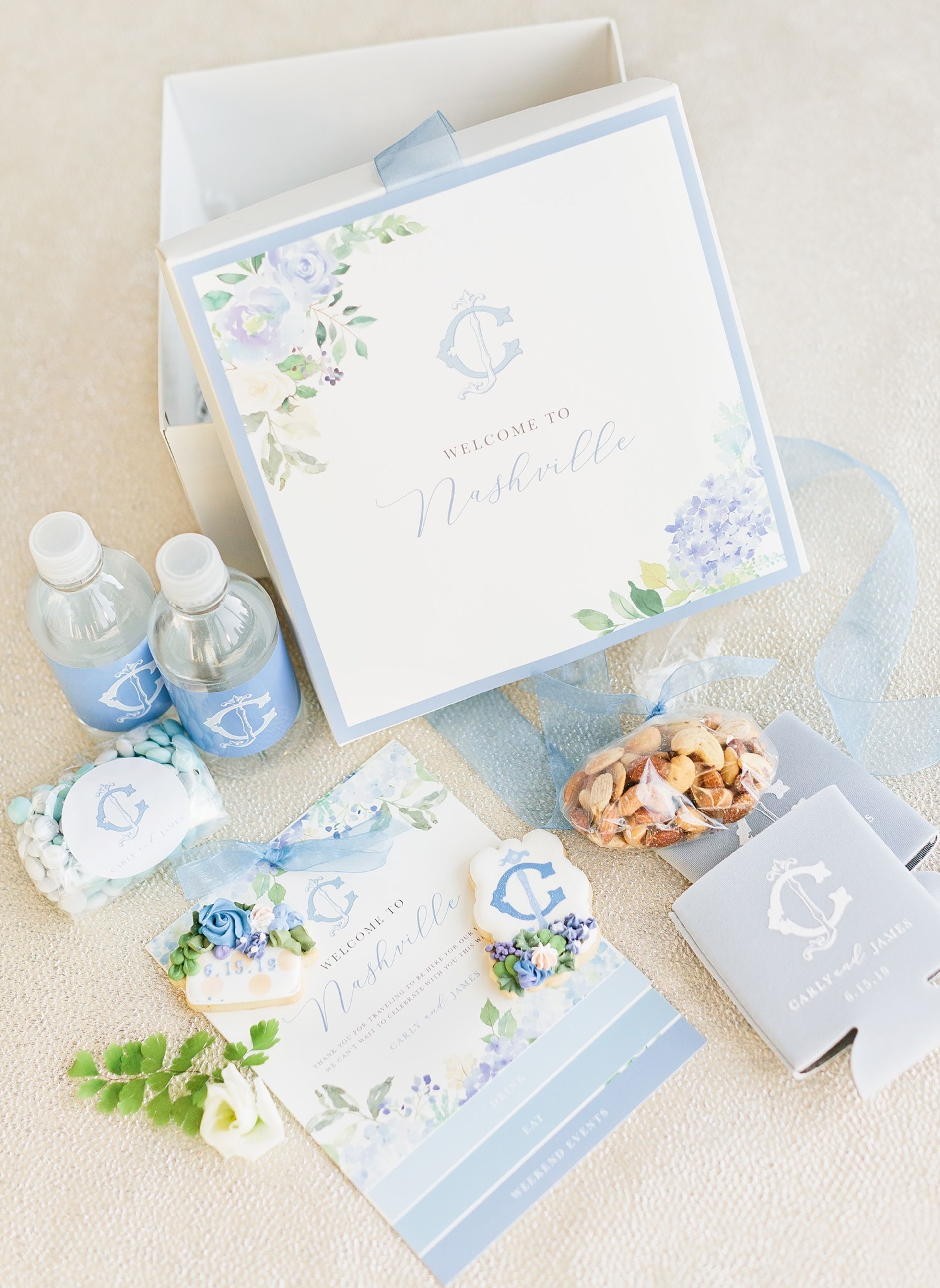 Cover photo of Carly Creative Co.