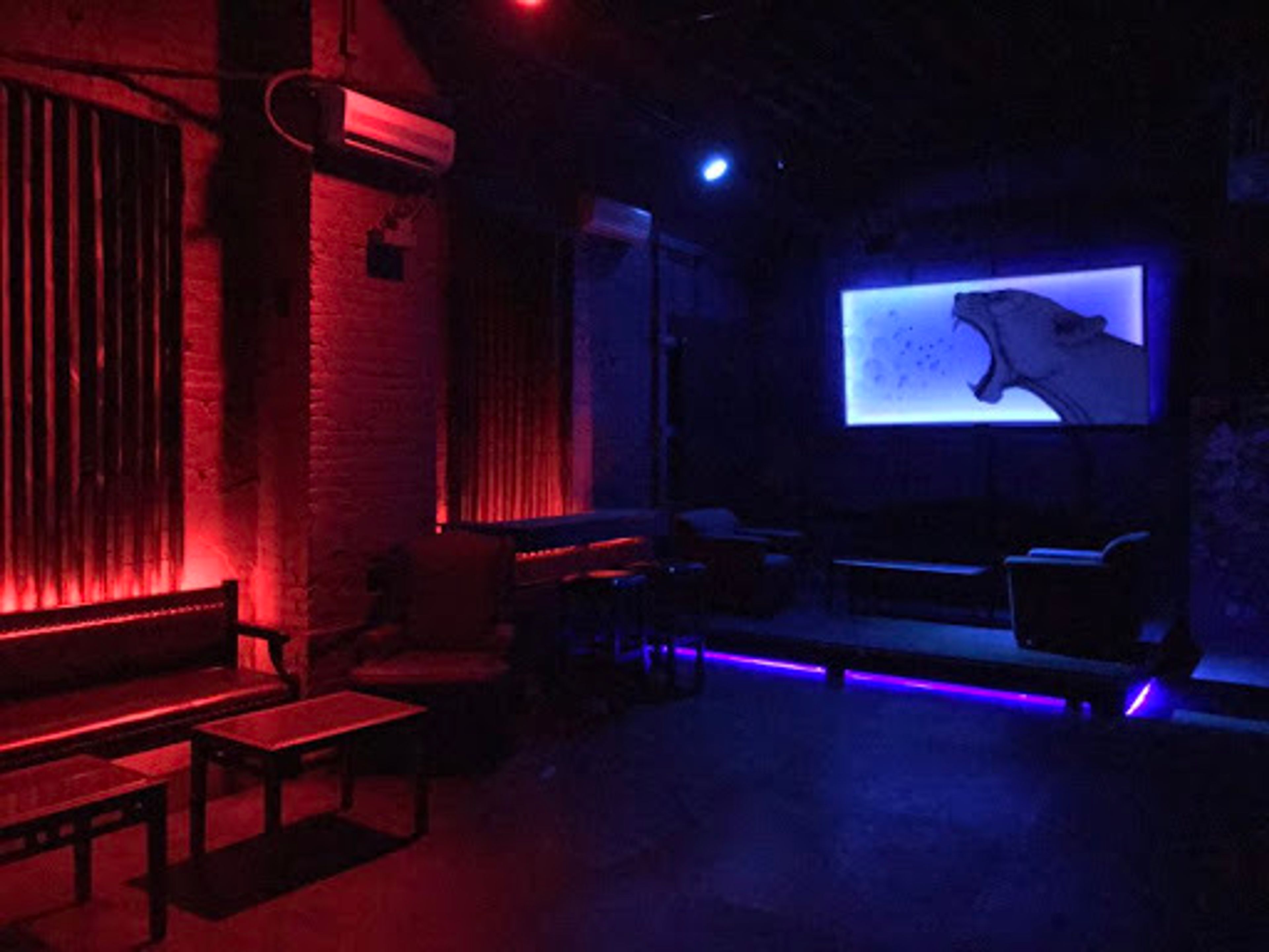 Cover photo of The Paper Box