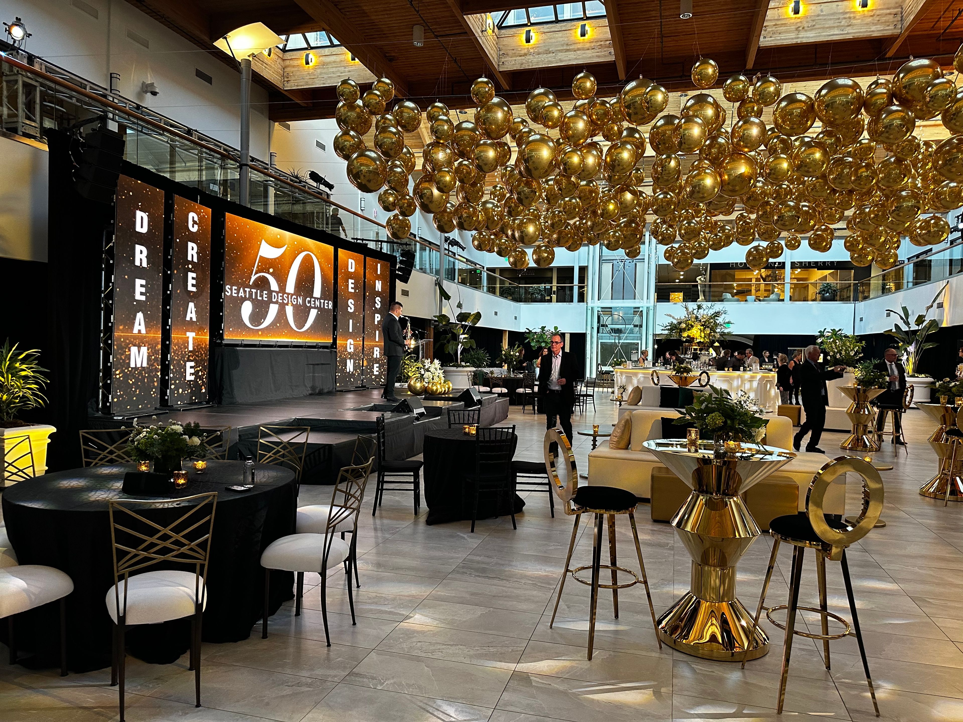 Cover photo of Confetë Gifts + Balloons