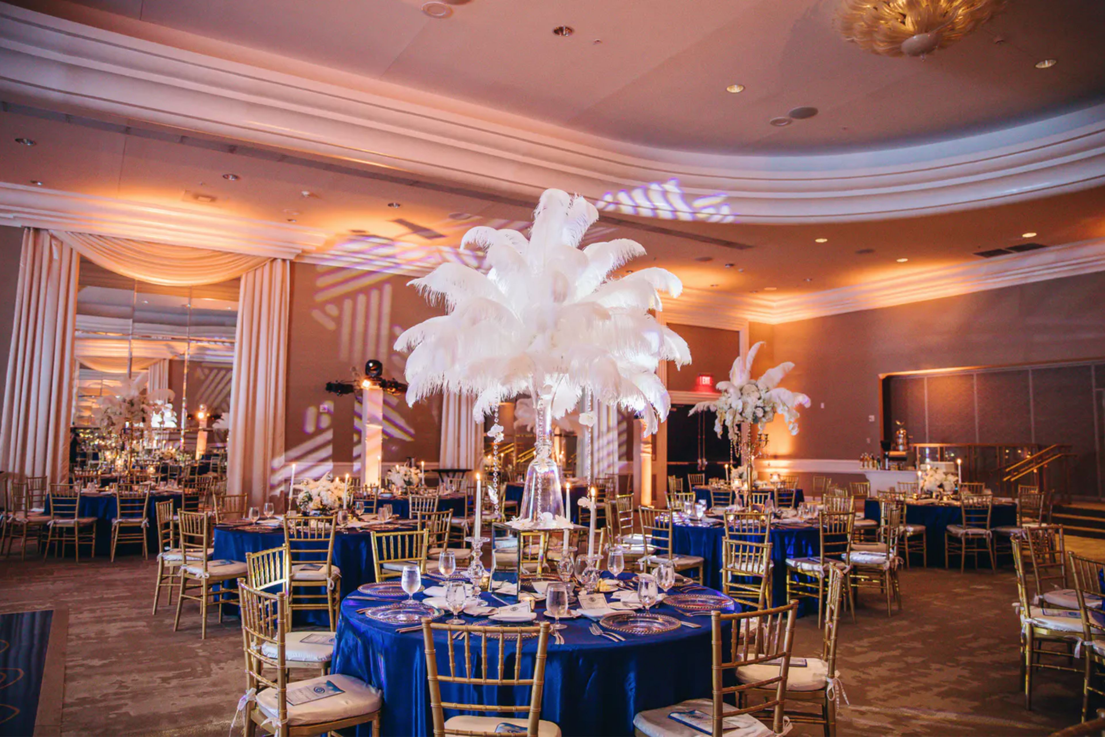 Cover photo of Luxurious Events