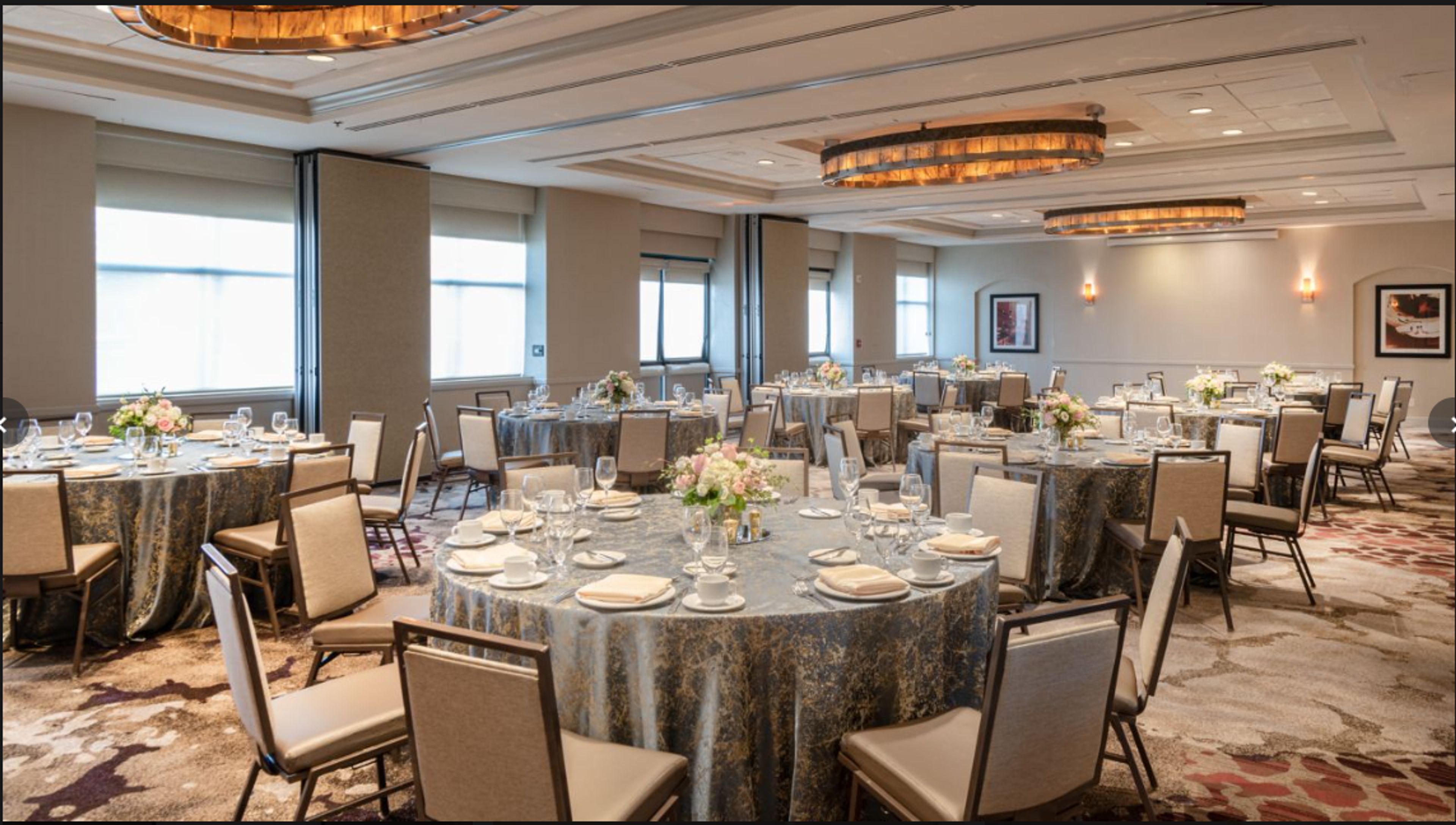 Cover photo of Chicago Marriott Suites Deerfield