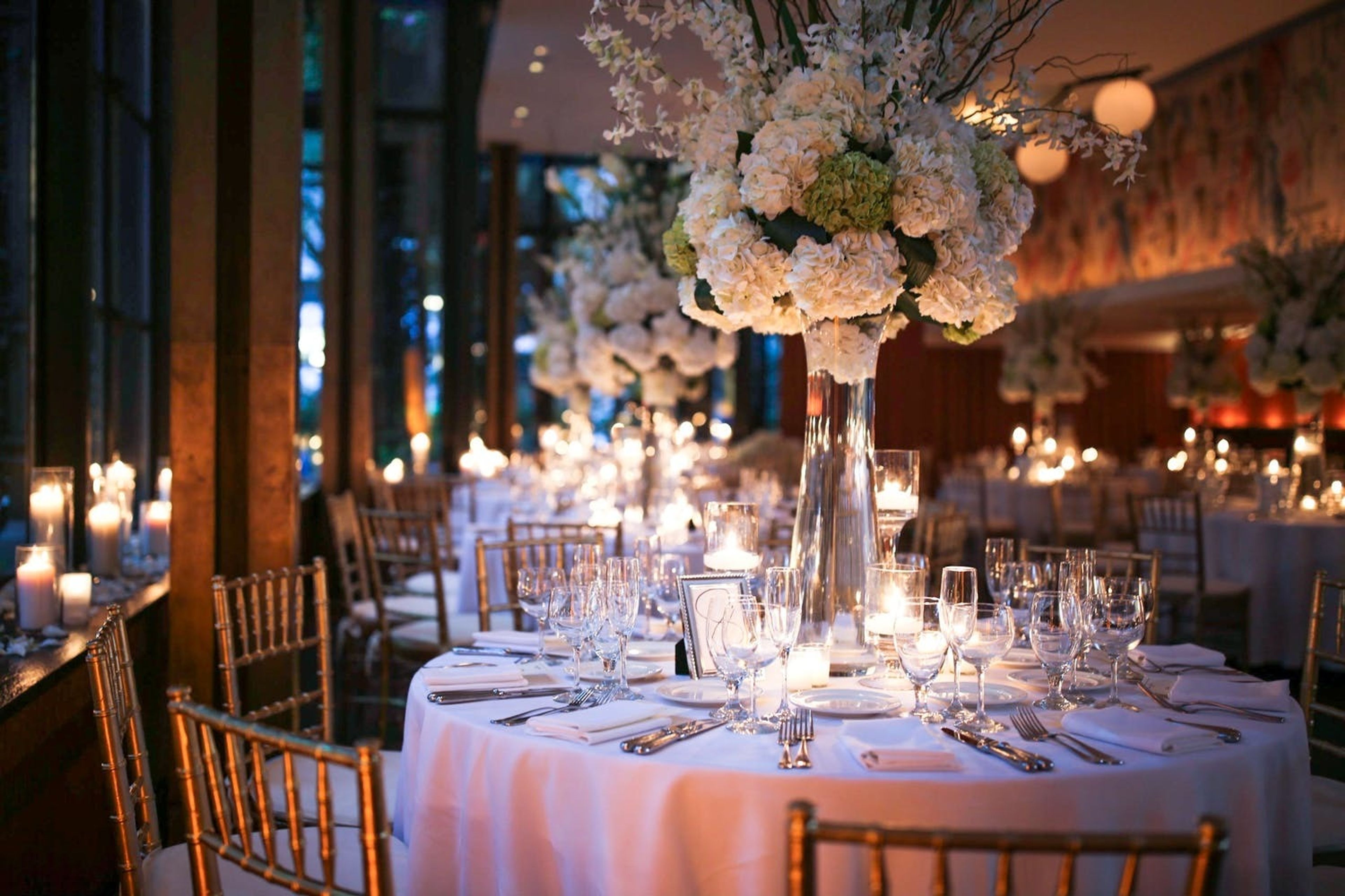 Cover photo of Ariston Flowers