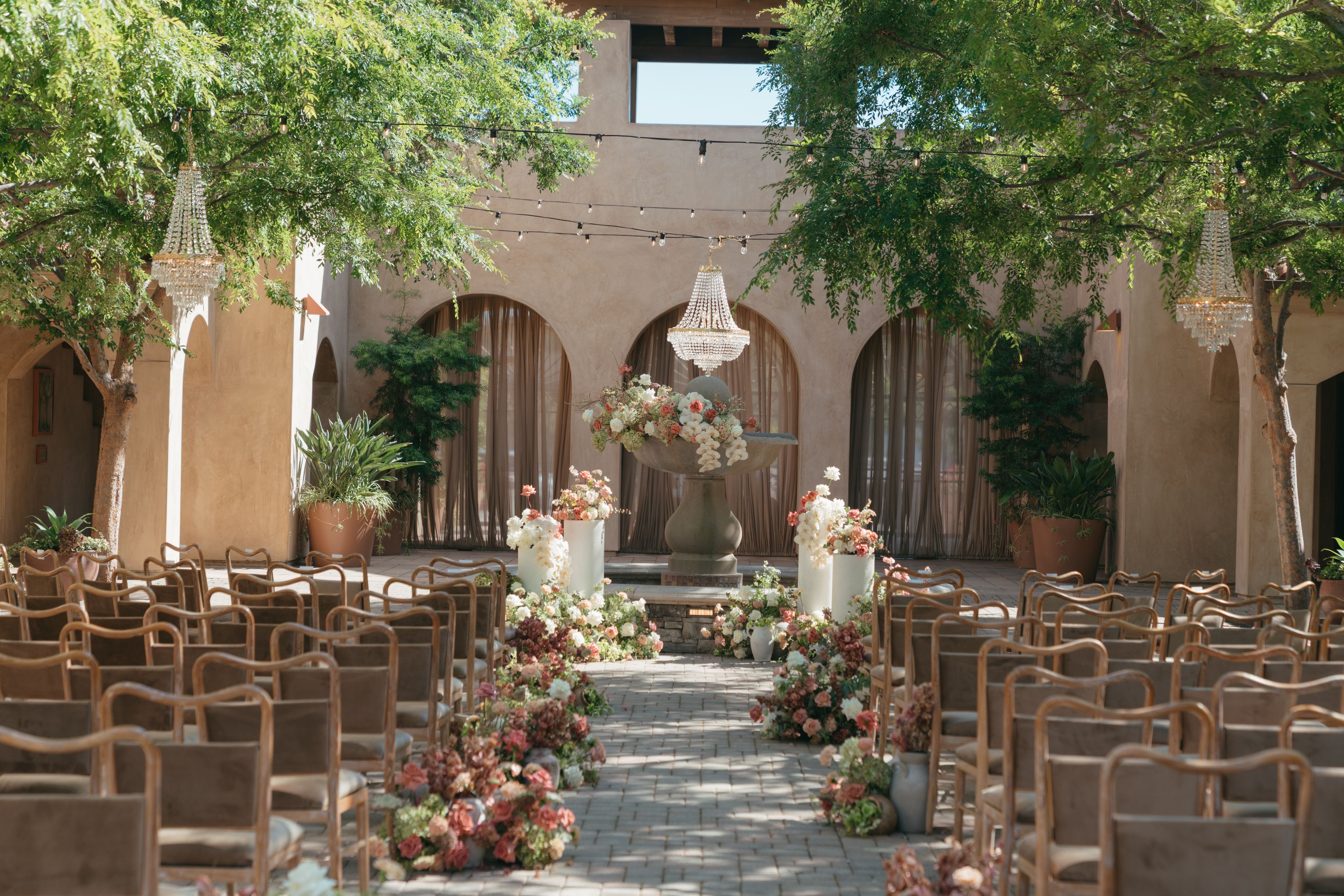 Cover photo of Serra Plaza